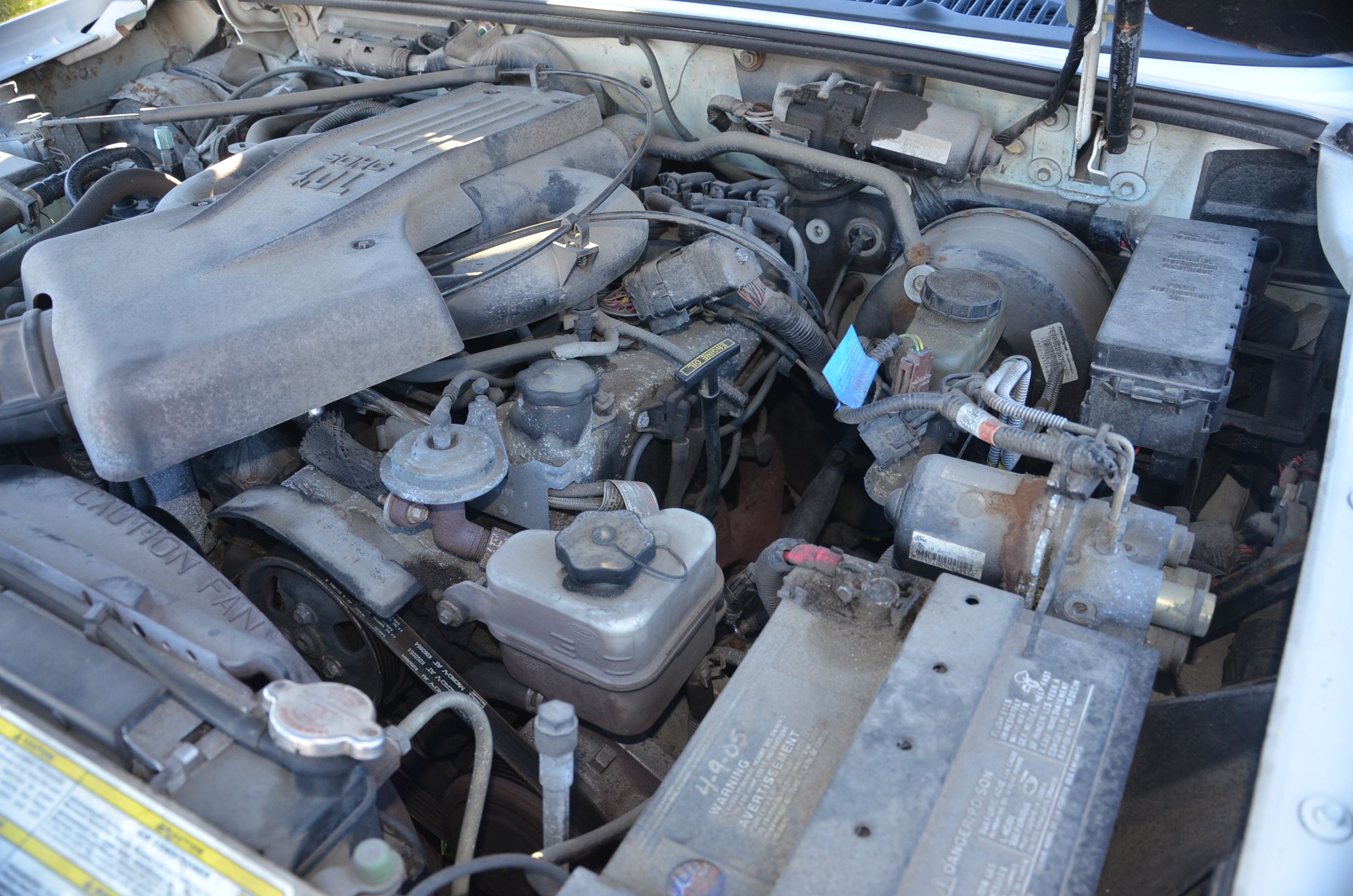 1997 White Ford Explorer Sports Utility Vehicle