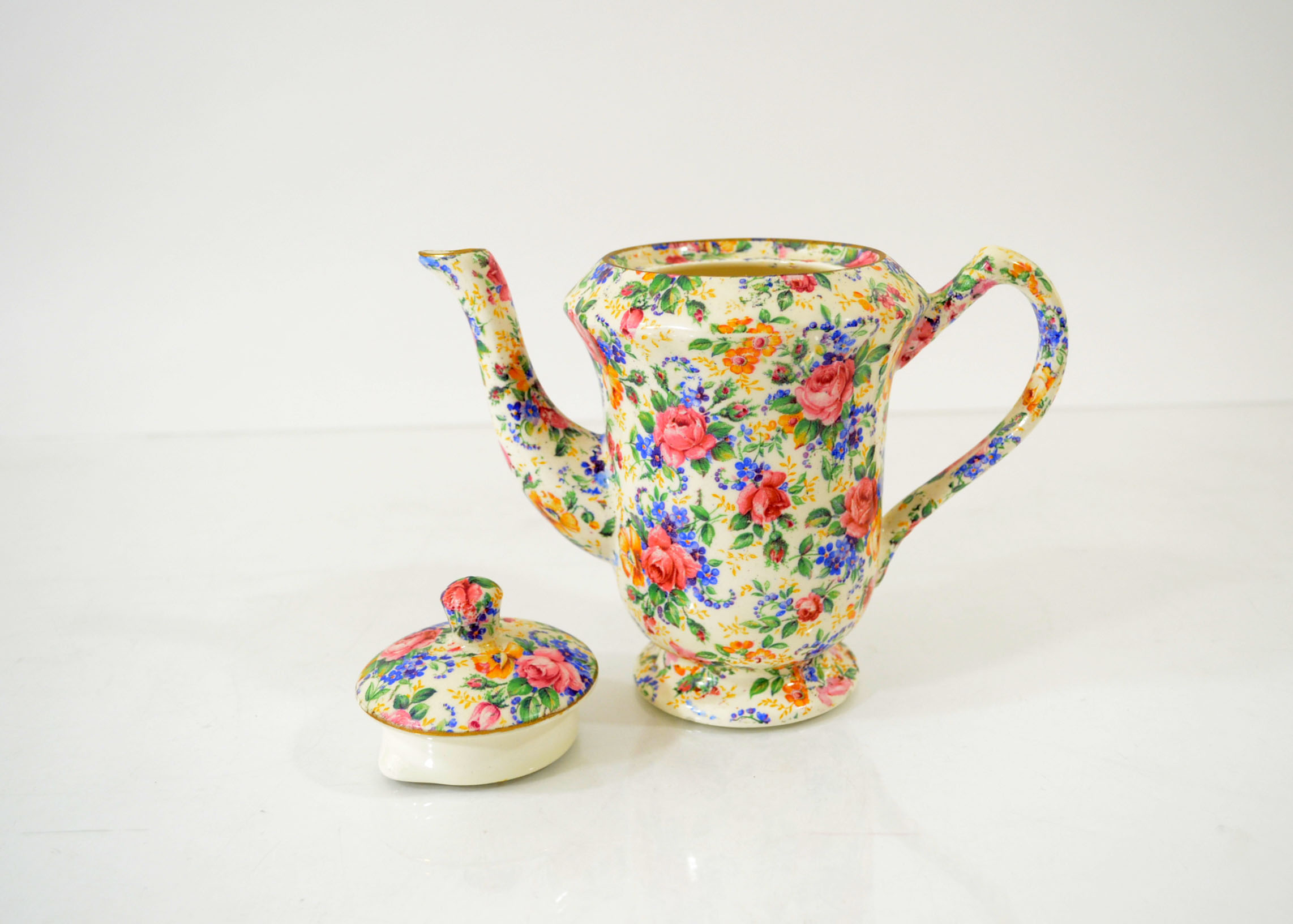 James Kent "Rosalynde" Chintz Tea Set