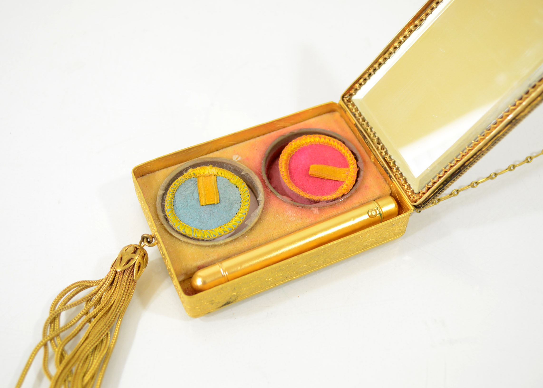 Antique Gold Tone Compact