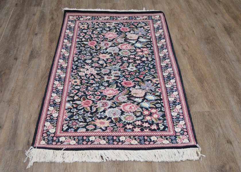 Pakistan Persian Fine Woven Floral Wool Rug