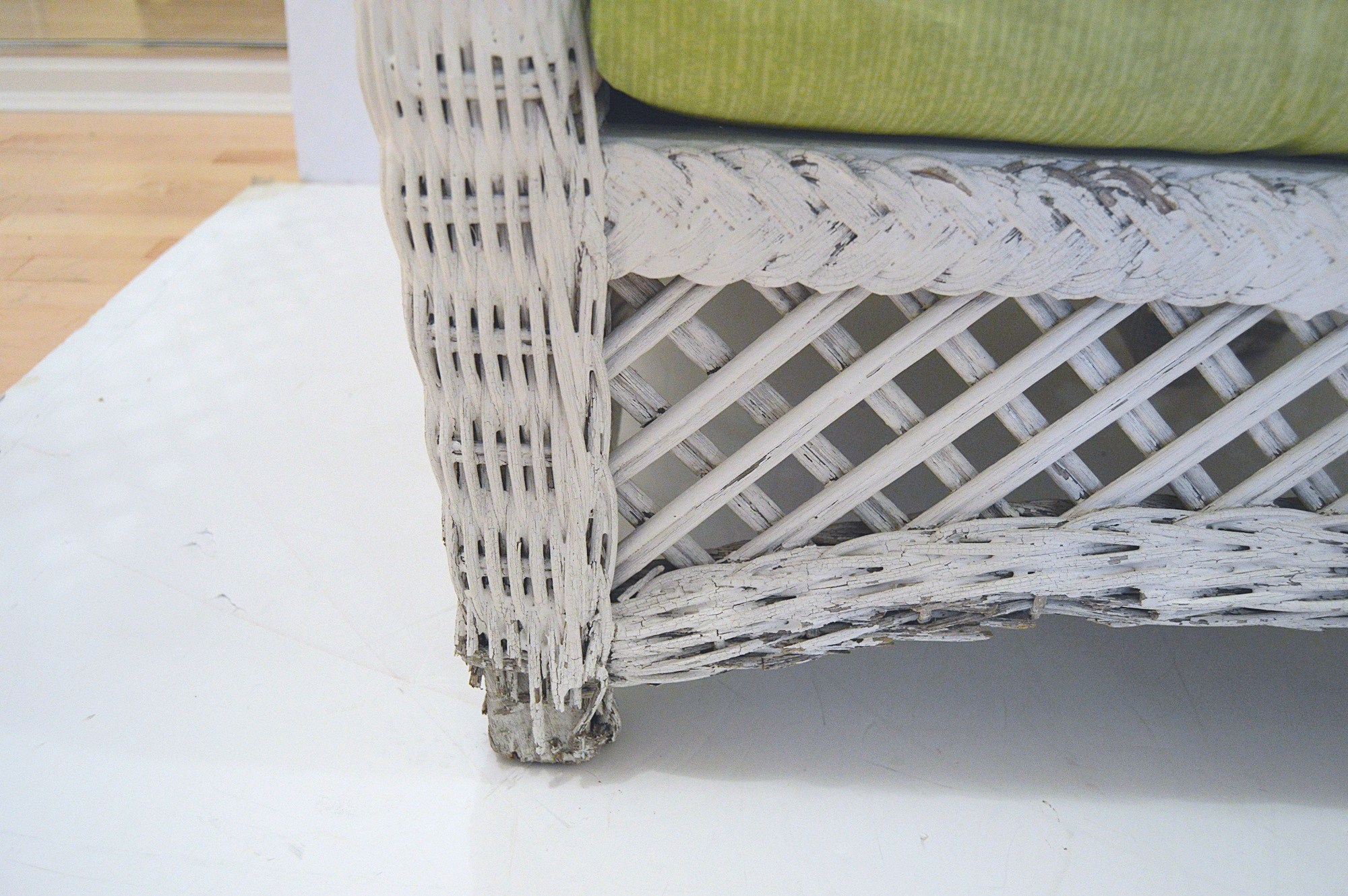 Vintage White Wicker Chair