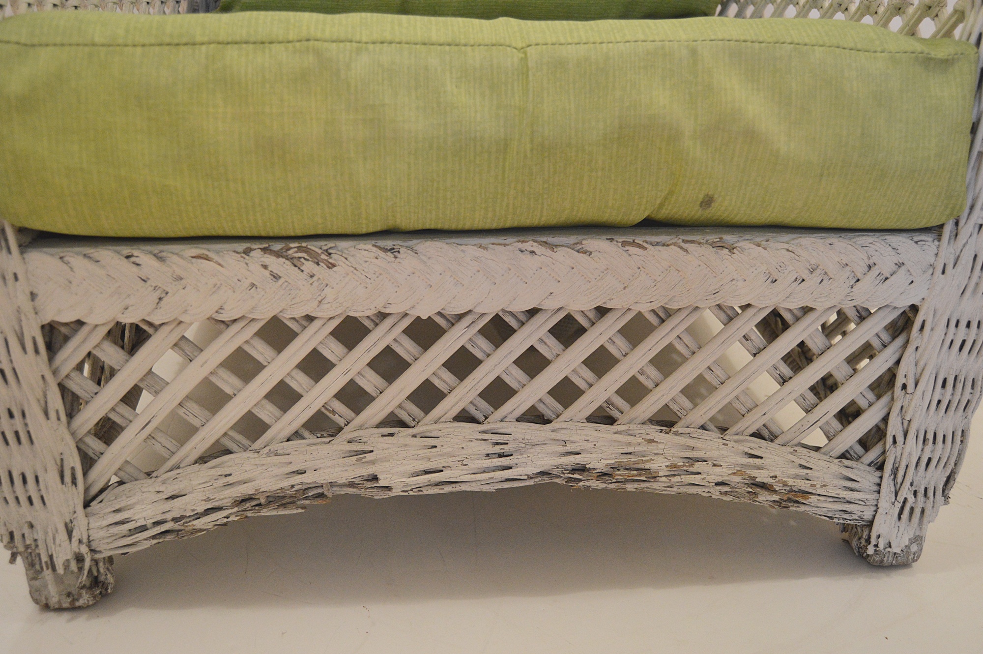 Vintage White Wicker Chair