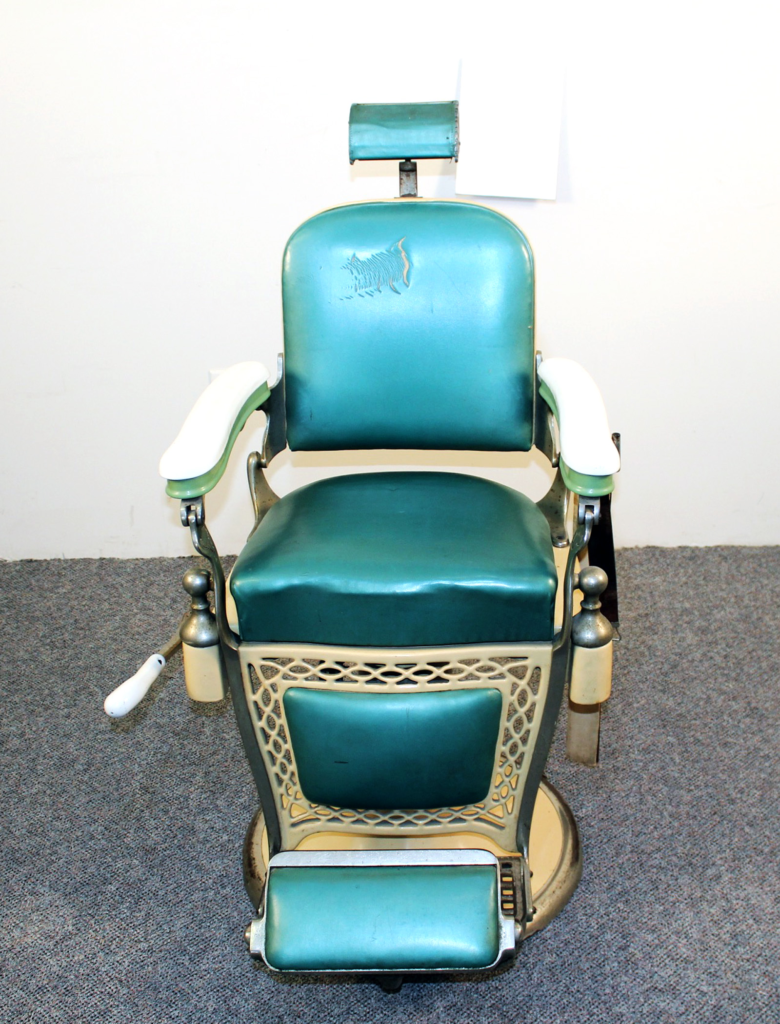Vintage Emil J. Paidar Art Deco Barber Shop Chair