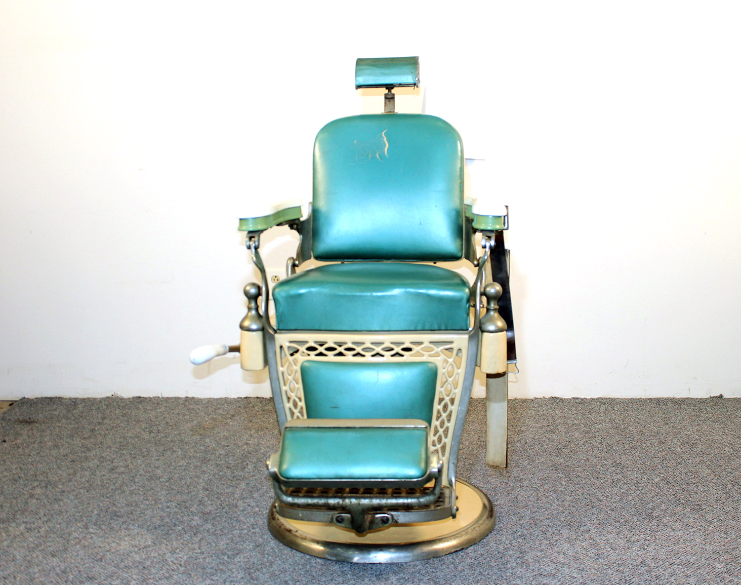 Vintage Emil J. Paidar Art Deco Barber Shop Chair