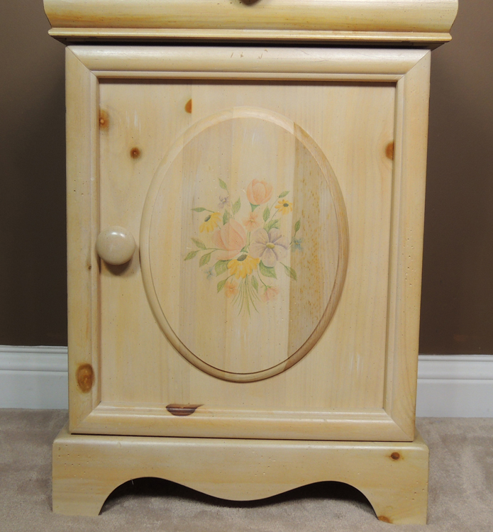 Vaughan Farmhouse Washed Pine Nightstand