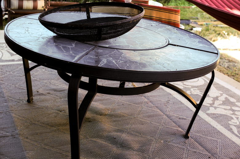 Cast Metal Round Fire Pit Table