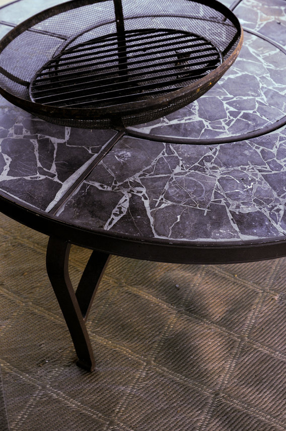 Cast Metal Round Fire Pit Table