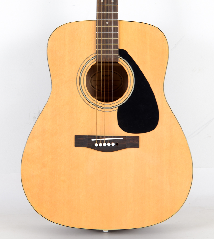 Yamaha F-310 Guitar with Case