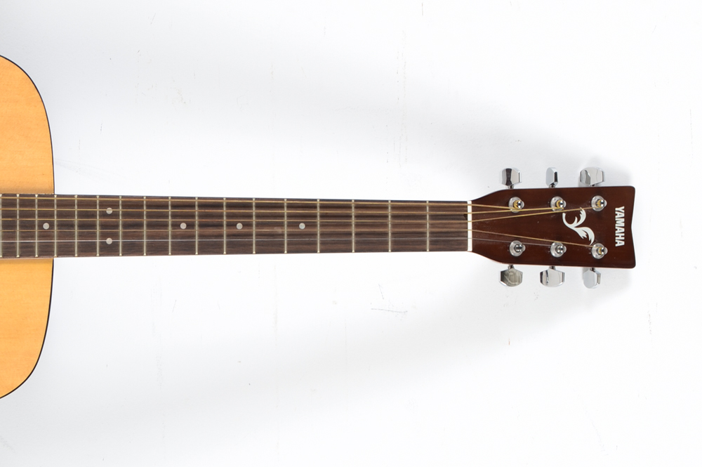 Yamaha F-310 Guitar with Case