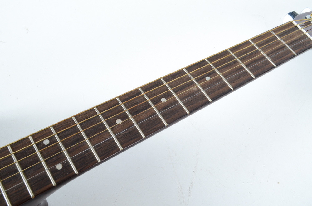 Yamaha F-310 Guitar with Case