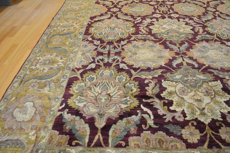 Agra Style Eggplant Hand Woven Wool Area Rug