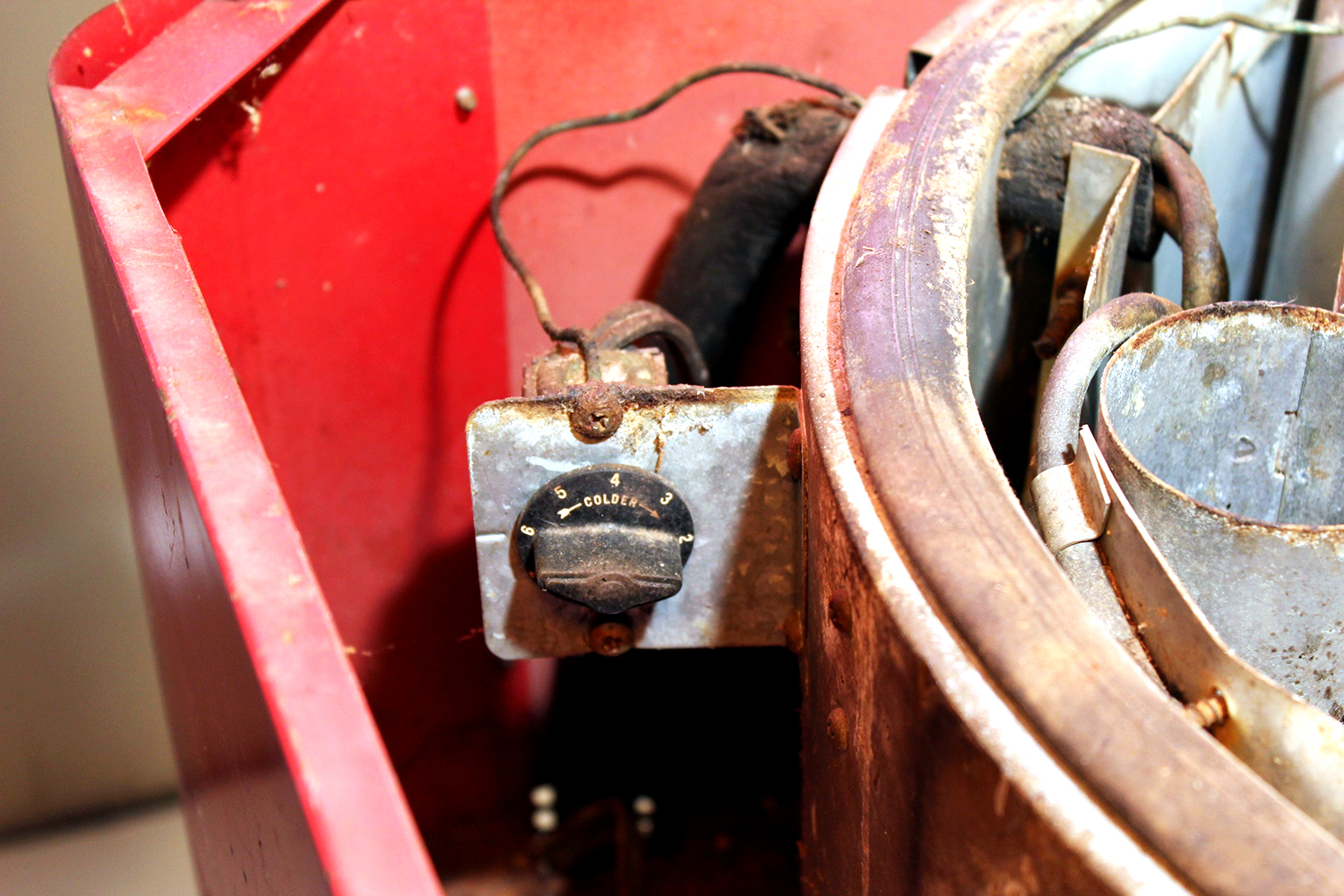 Vintage Original Vendo Spin Top Coca-Cola Machine