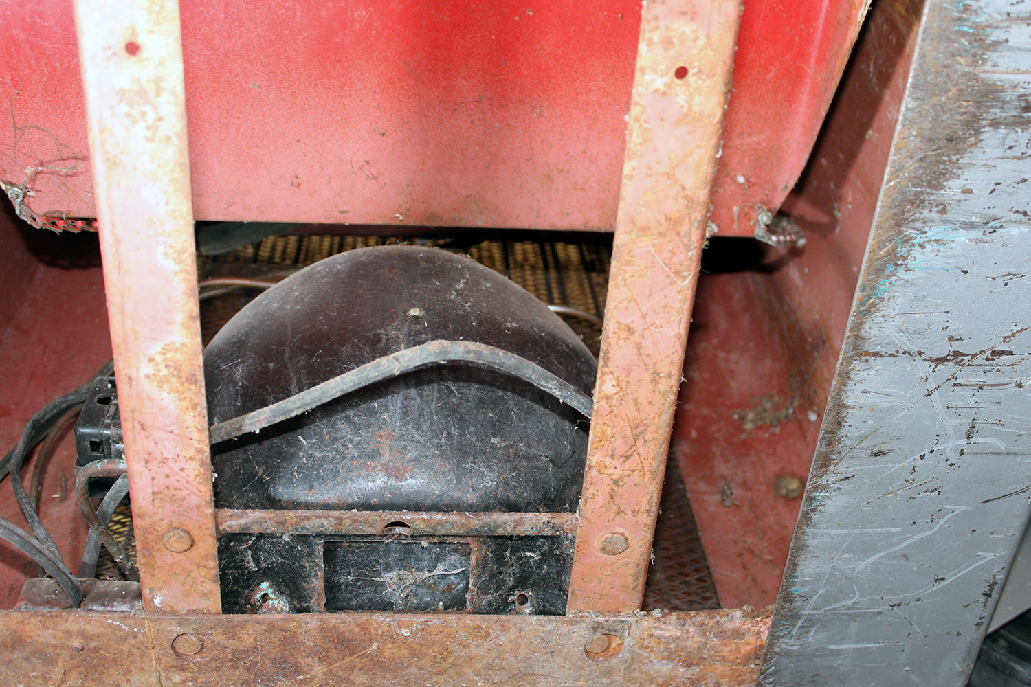 Vintage Original Vendo Spin Top Coca-Cola Machine