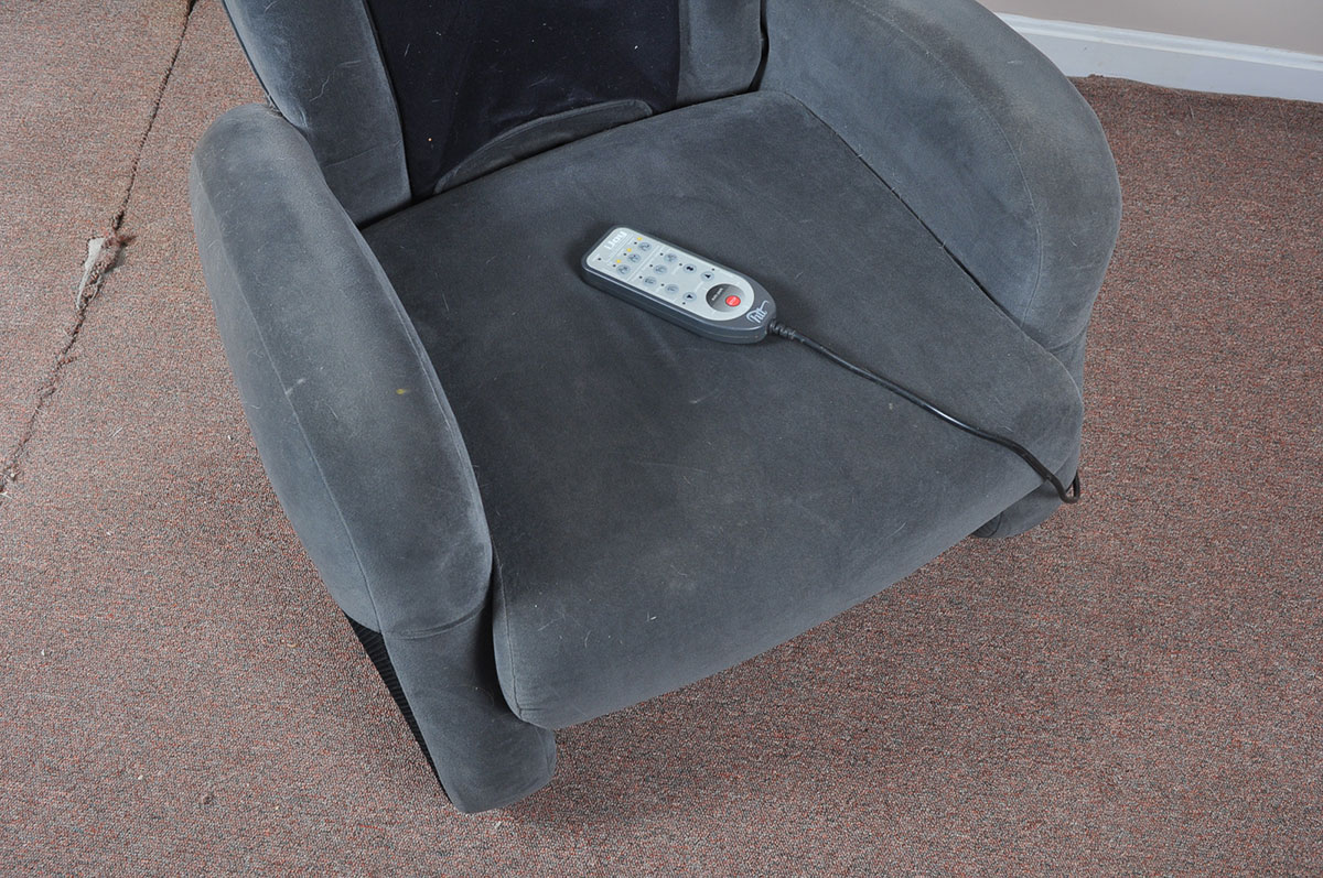 Human Touch iJoy 100 Massage Chair