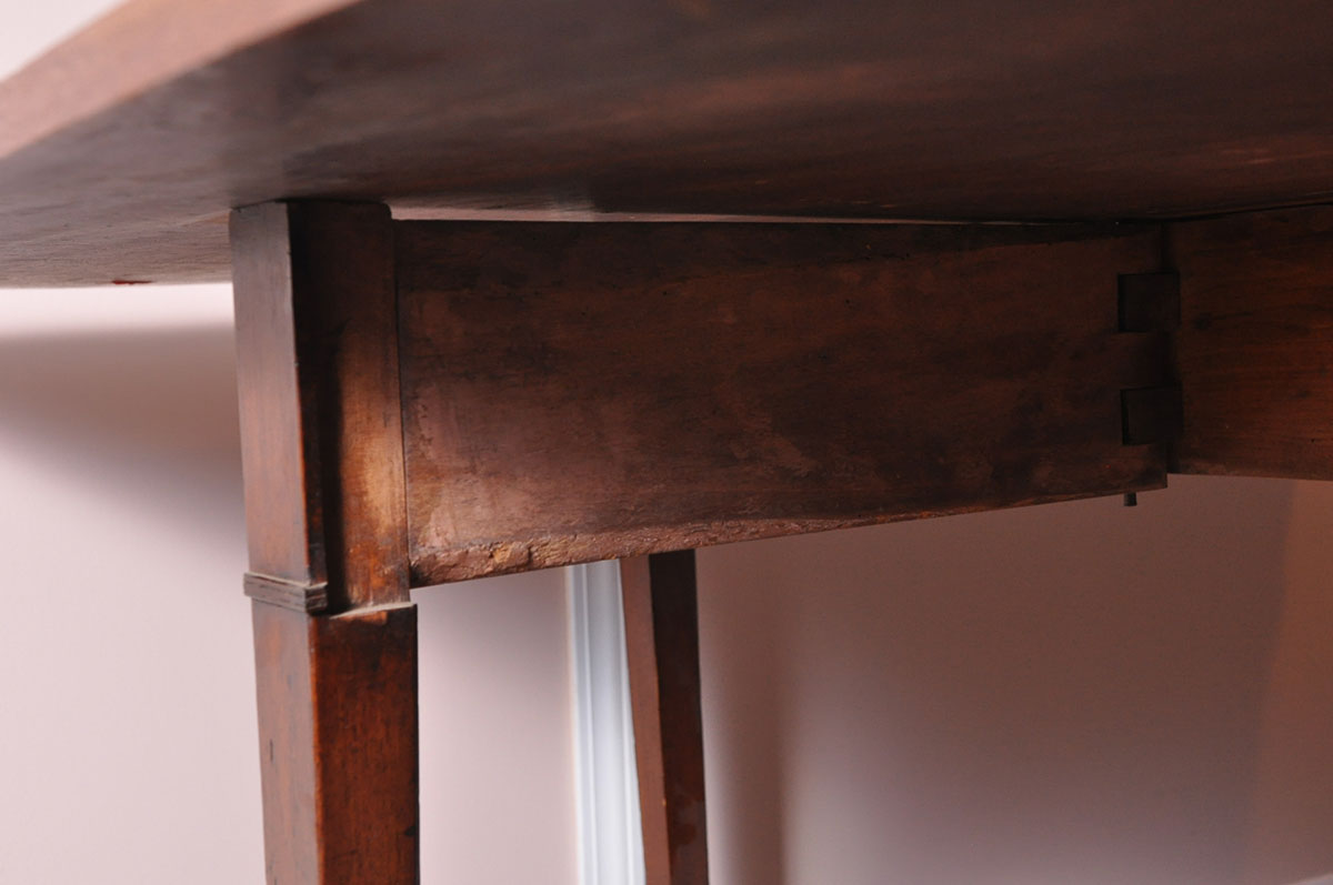 Mahogany Drop Leaf Dining Table with "D" Shaped Ends