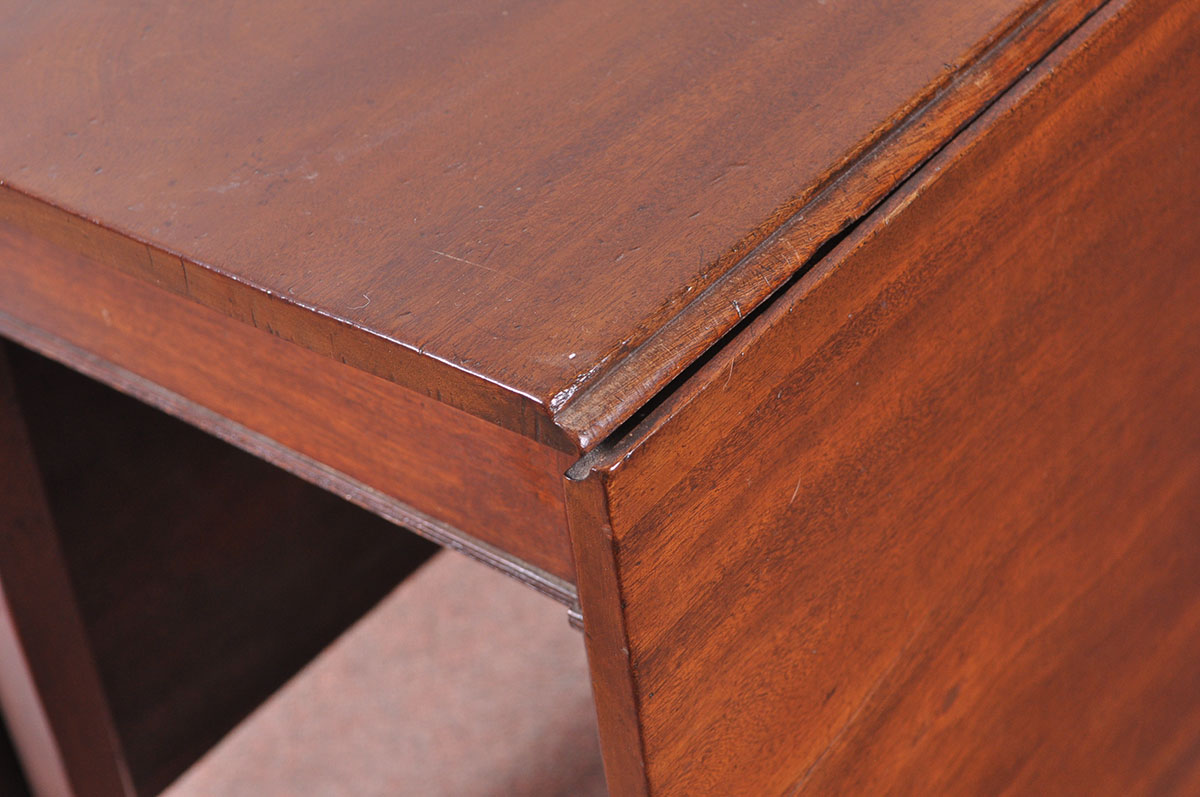 Mahogany Drop Leaf Dining Table with "D" Shaped Ends