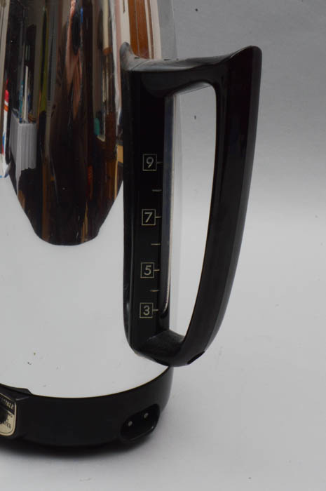 Oster Microwave, GE Electric Kettle and Cuisinart 2-Slice Toaster