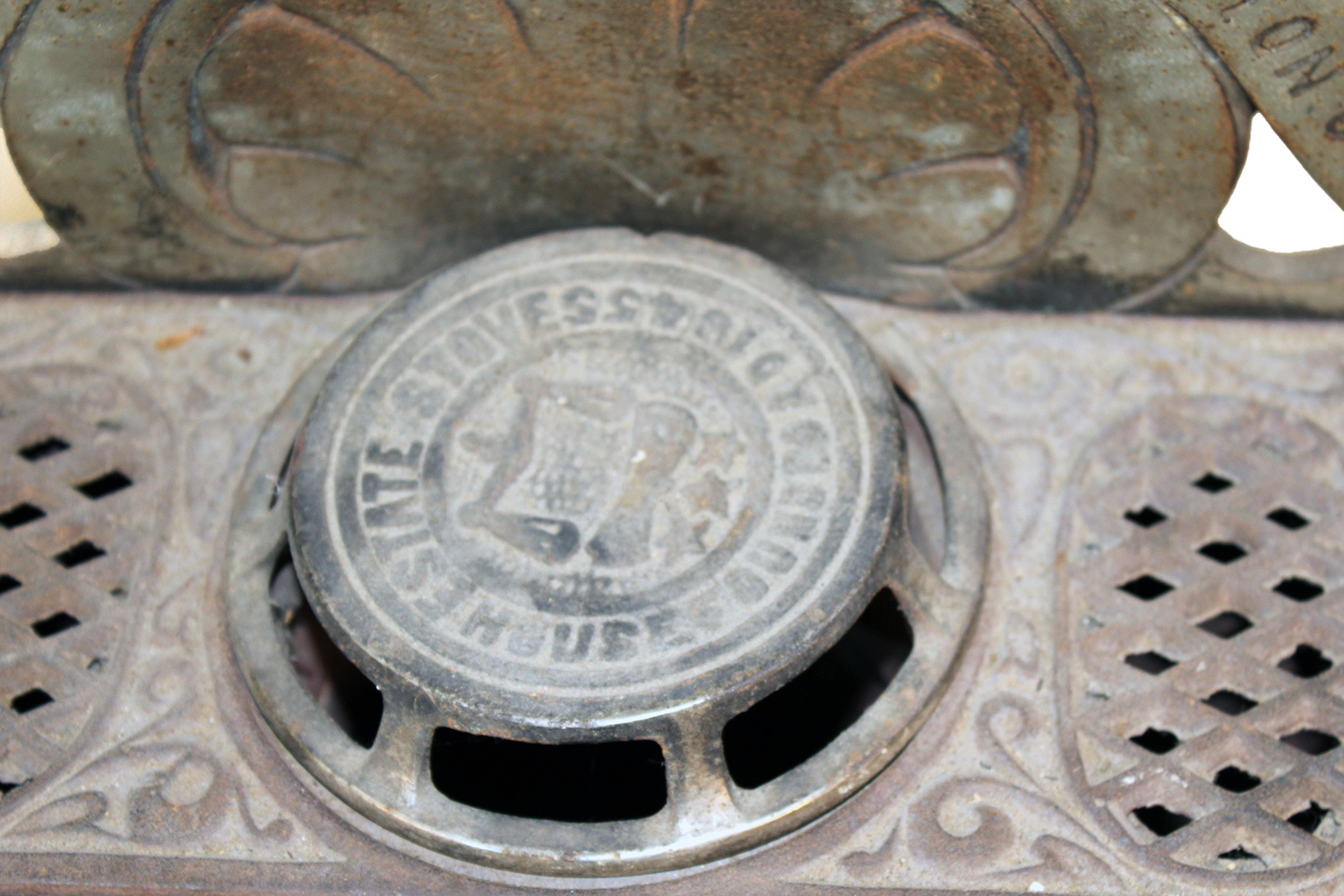 Antique 1845 Stove by Estate Stove Company Hamilton Ohio