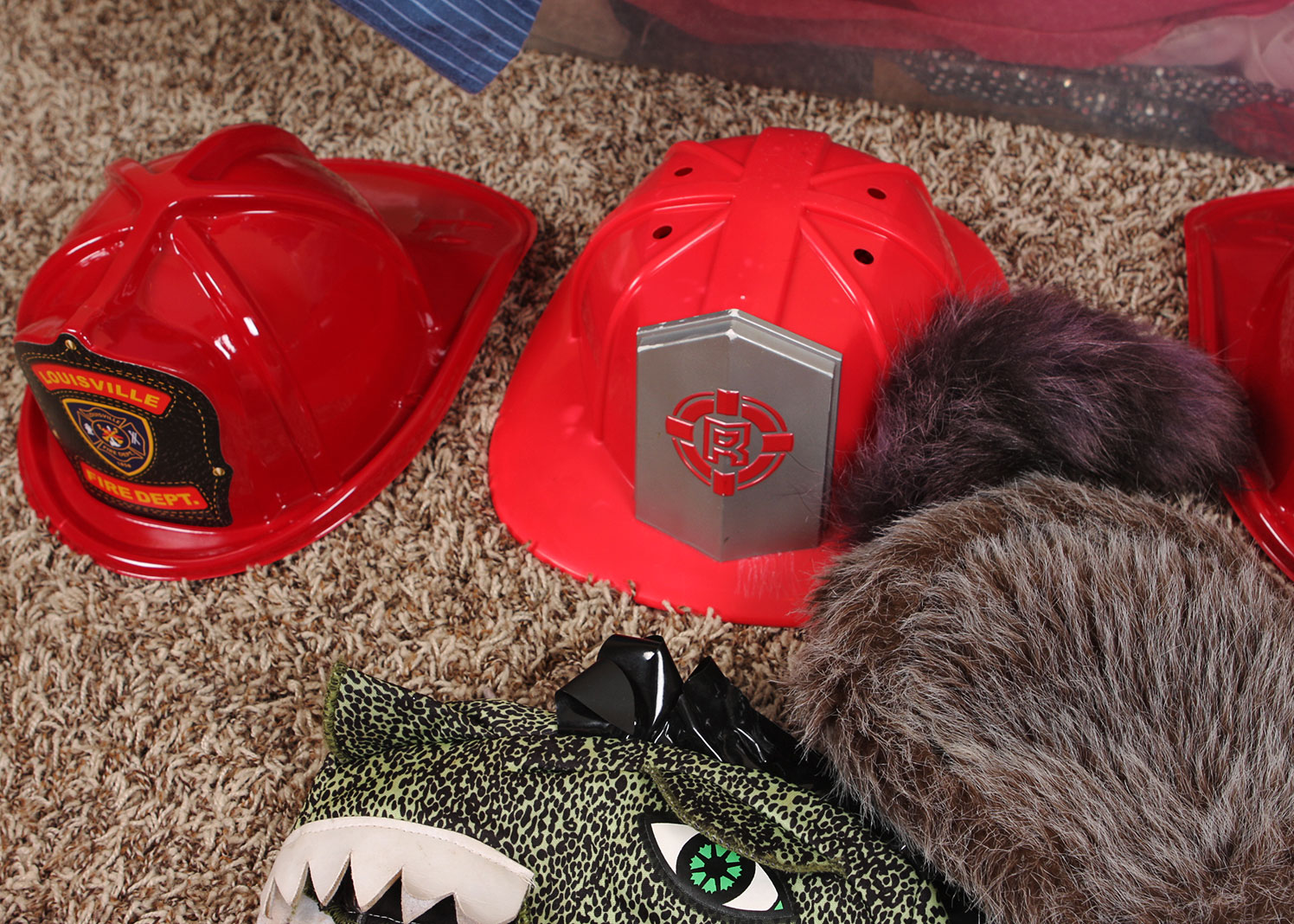 Childrens Dress-Up Clothes and Costumes