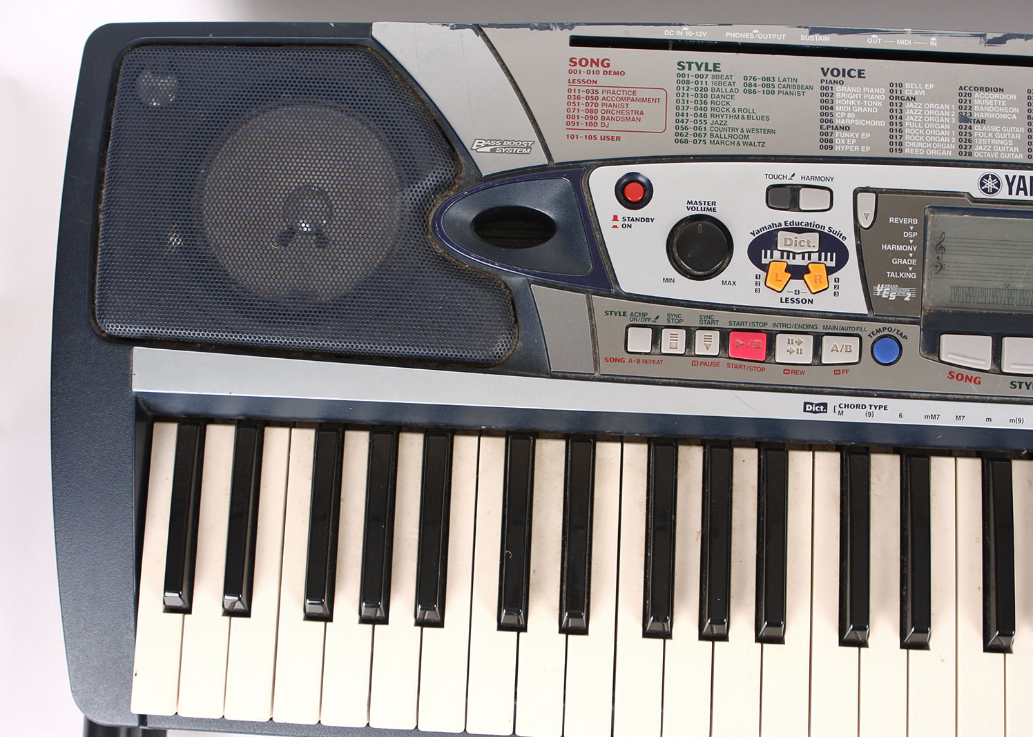 Yamaha Piano Keyboard and Stand