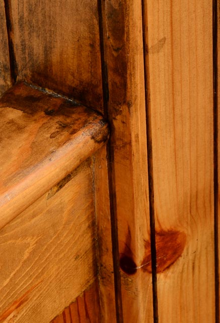 Knotty Pine Four Poster Queen Canopy Bed