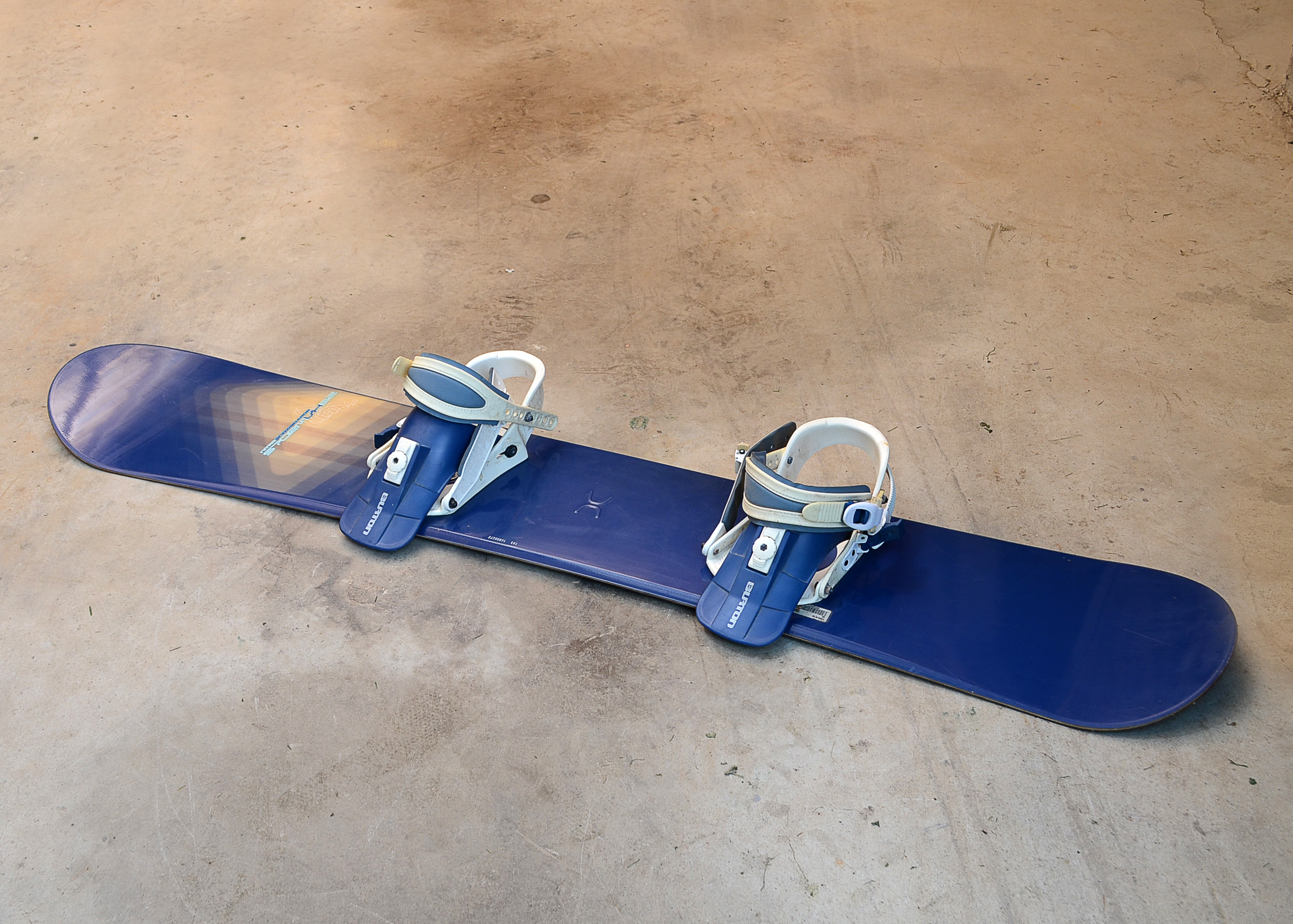 Nitro Snowboarders VX62 Snowboard with Burton Bindings