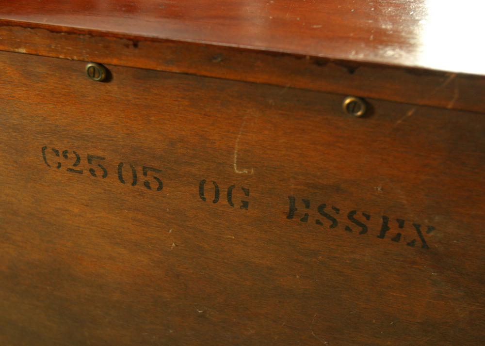 Vintage Mid-Century Heywood Wakefield "Old Colony" Maple Dresser