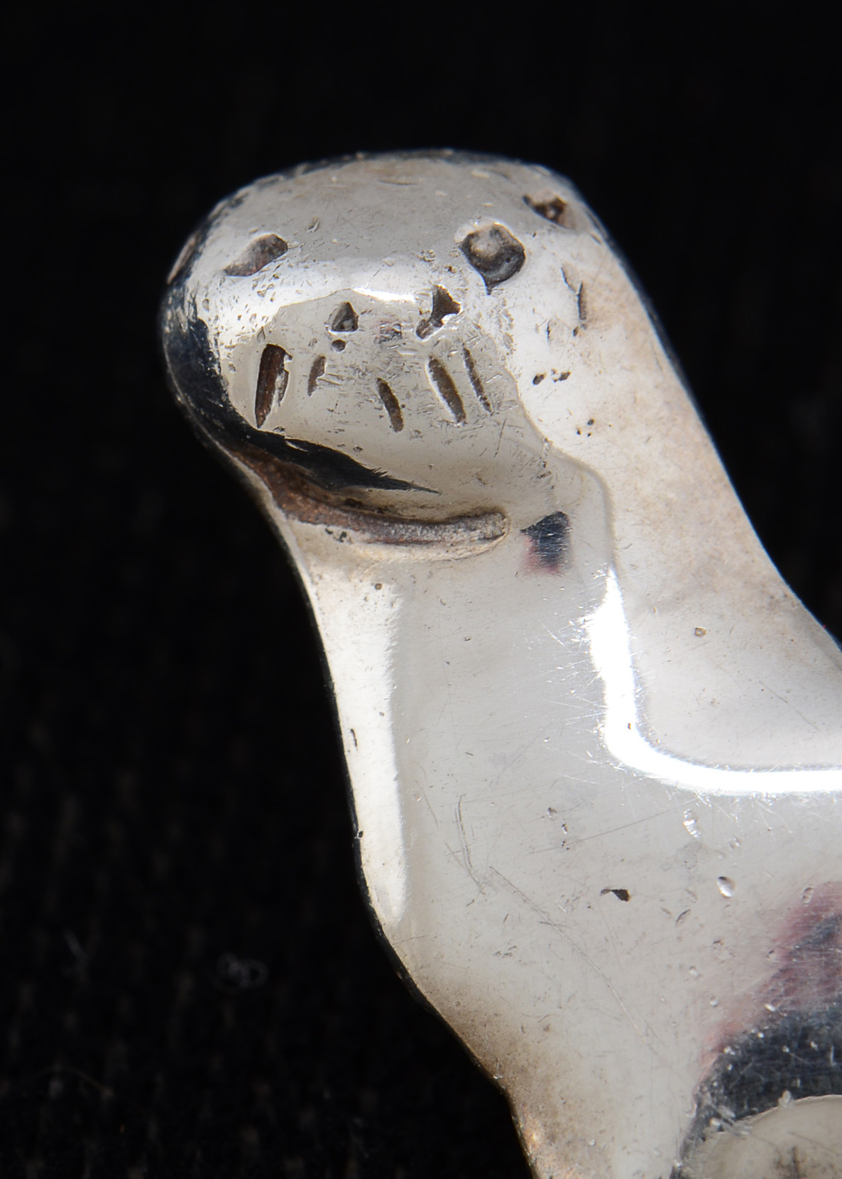 Roger Nichols Sterling Silver Otter Pin