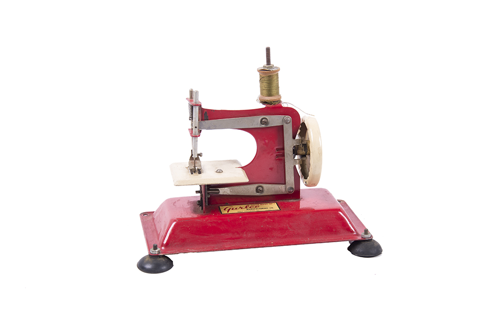 Vintage Gurlee Junior Sewing Machine