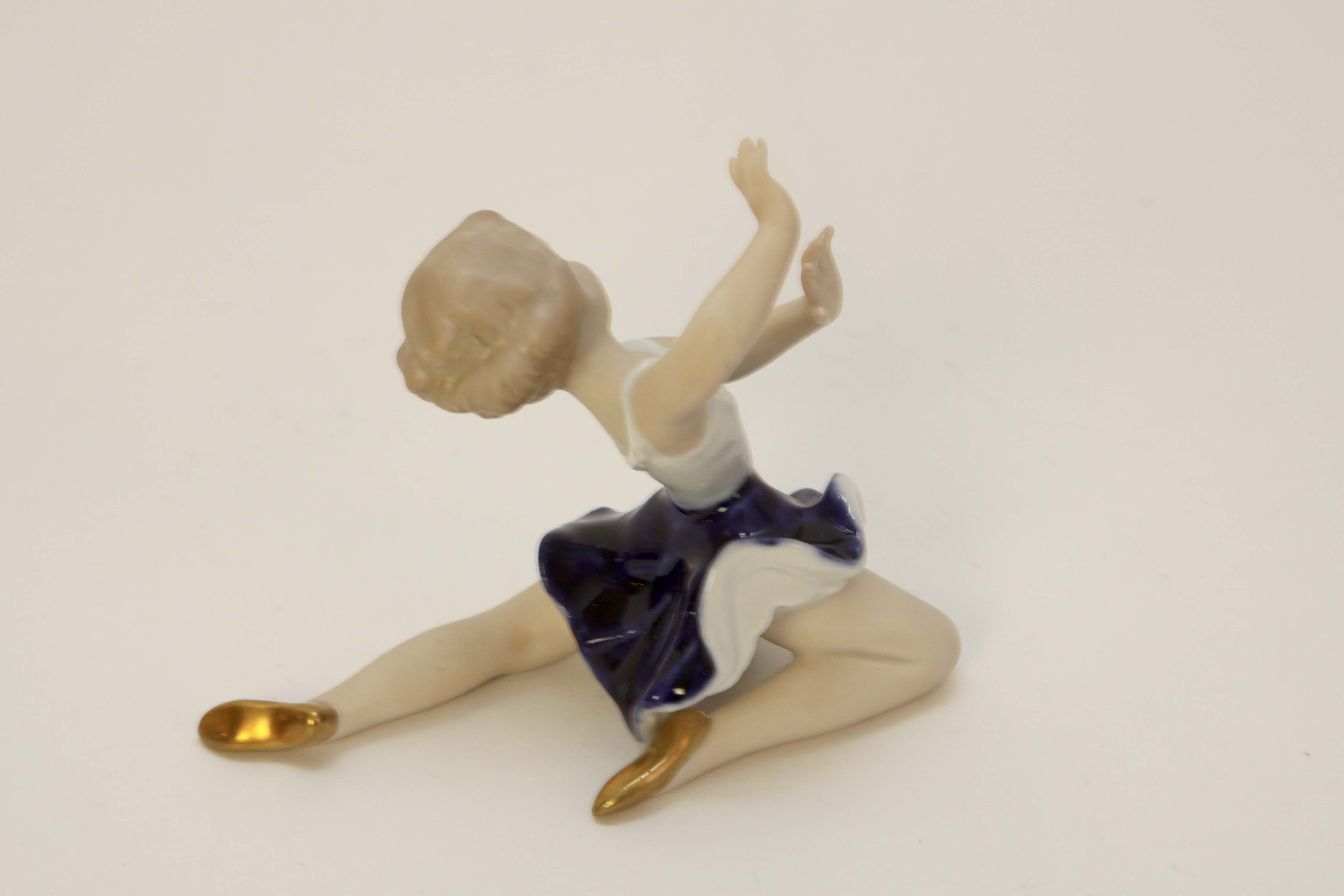 Pair of Wallendorf Vintage Ballerina Figurines