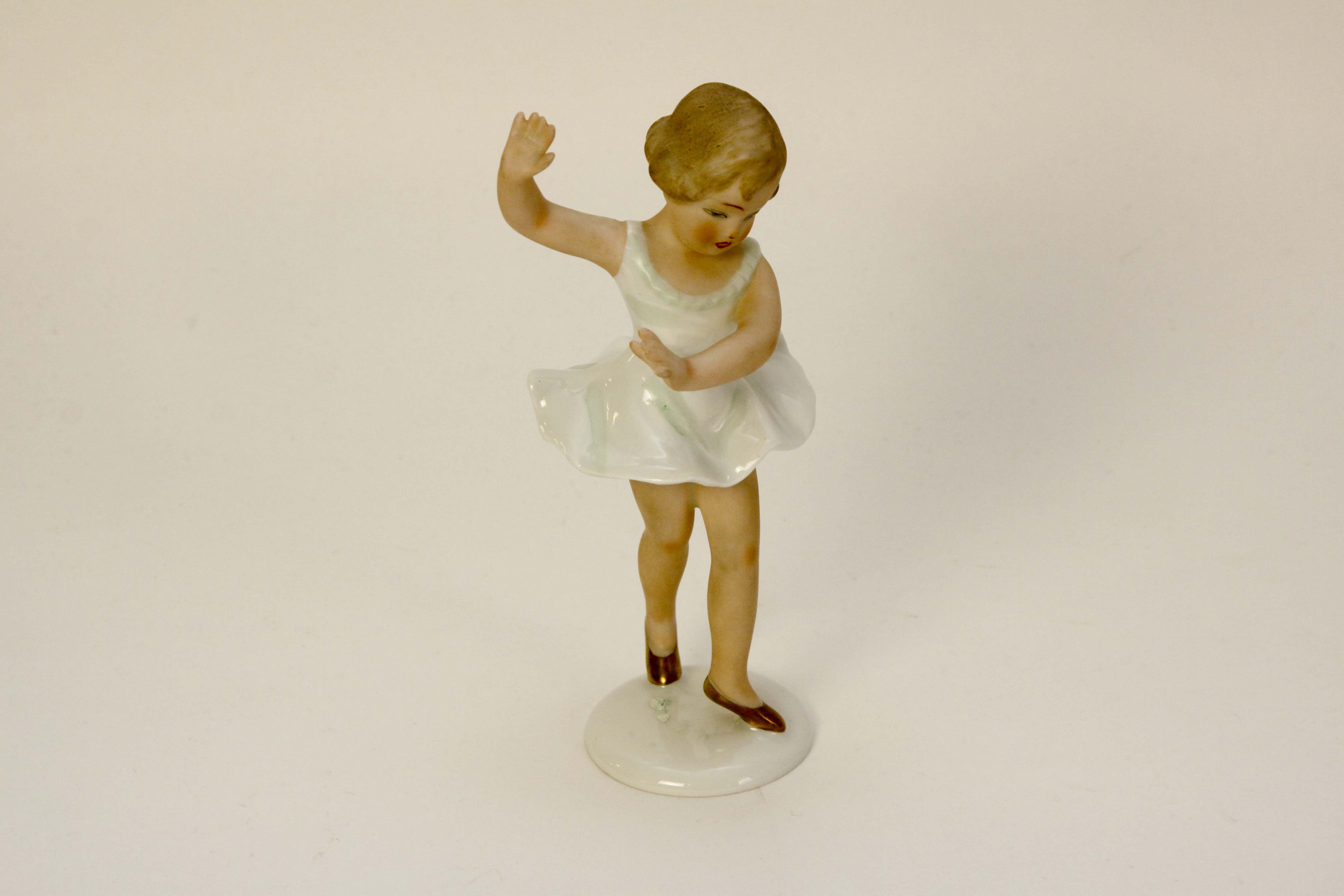 Pair of Wallendorf Vintage Ballerina Figurines