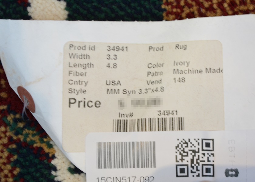 Festive Holiday Machine Made Synthetic Area Rug