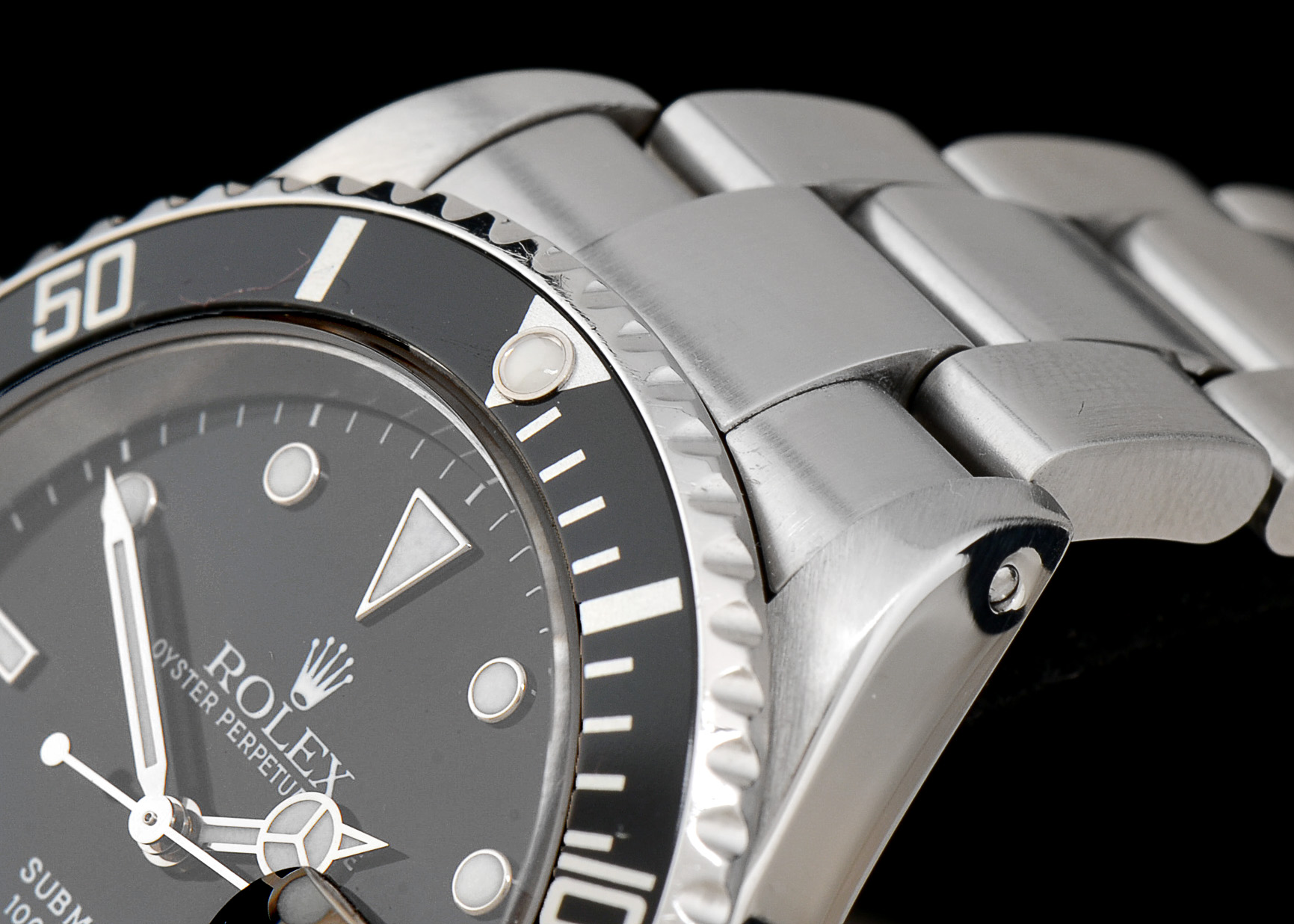 Men's Rolex Submariner Date Stainless Steel 16610 Black Automatic