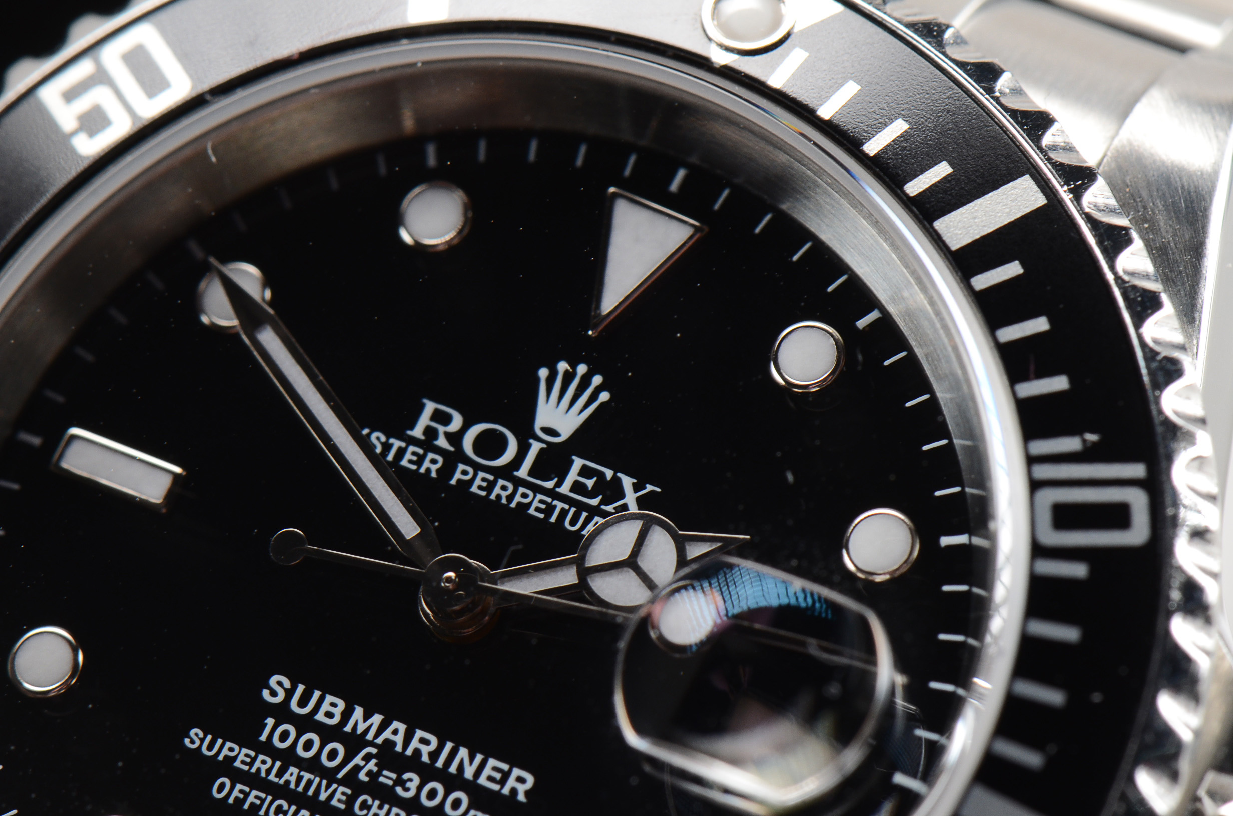 Men's Rolex Submariner Date Stainless Steel 16610 Black Automatic