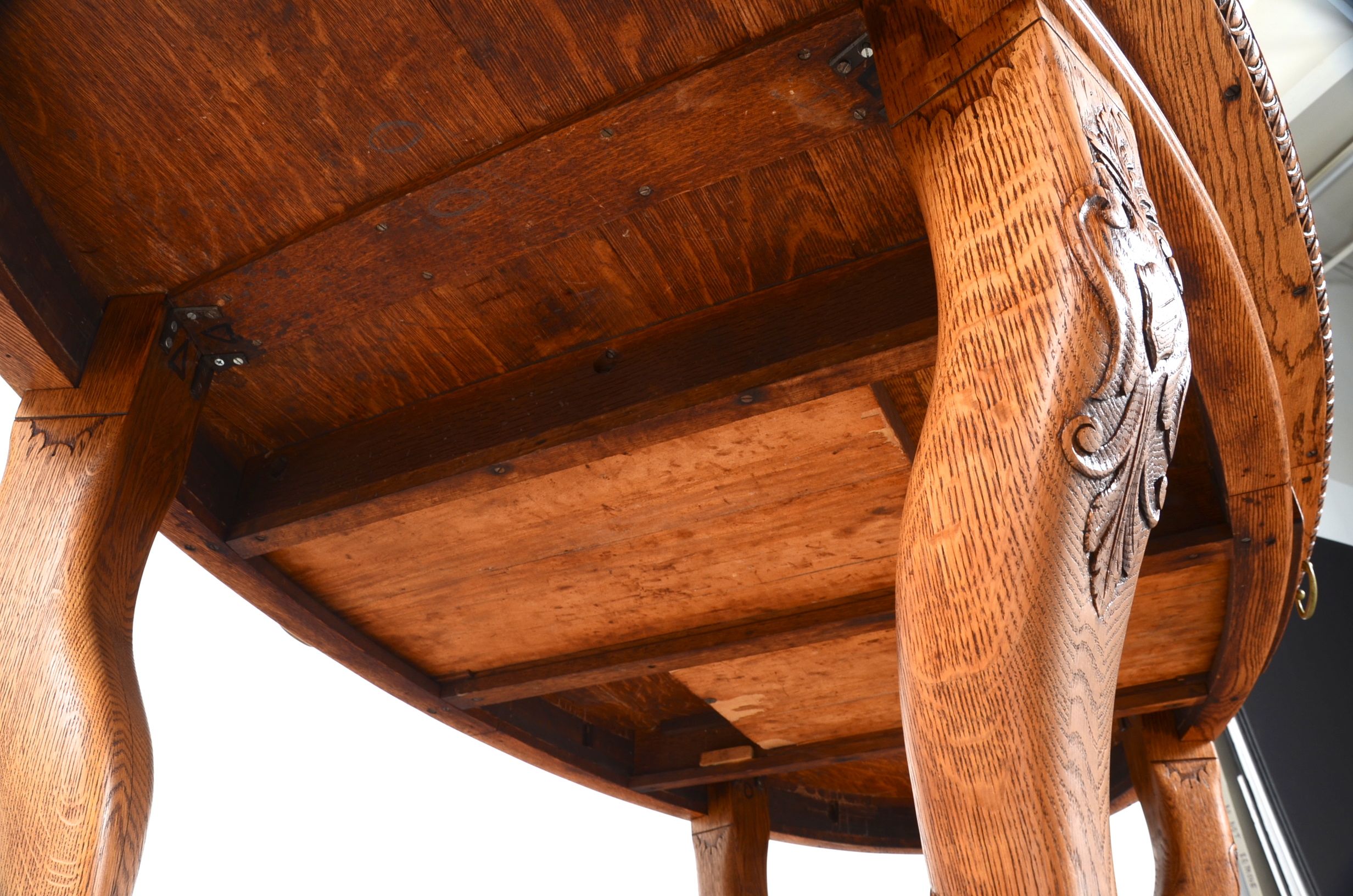 Large Oval Quarter-Sawn Oak Library Table