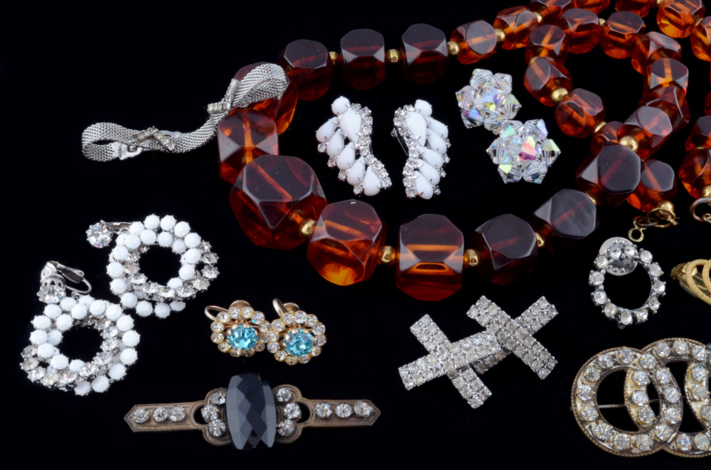 Vintage Costume Jewelry