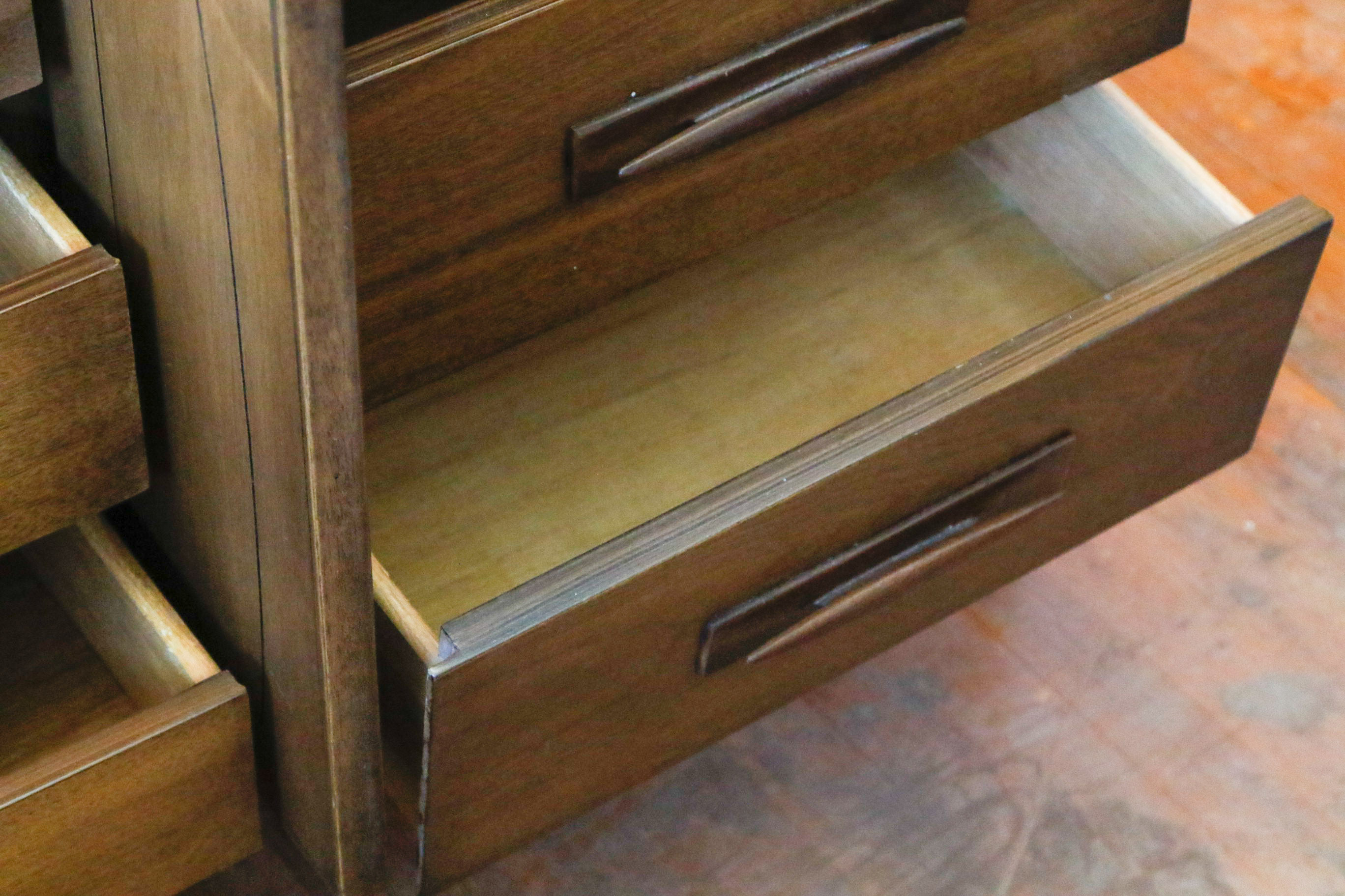 Broyhill Emphasis Collection Dresser with Mirror