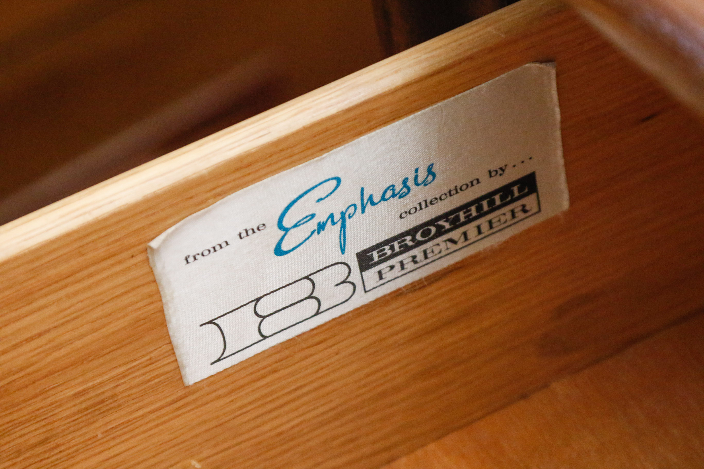 Broyhill Emphasis Collection Dresser with Mirror