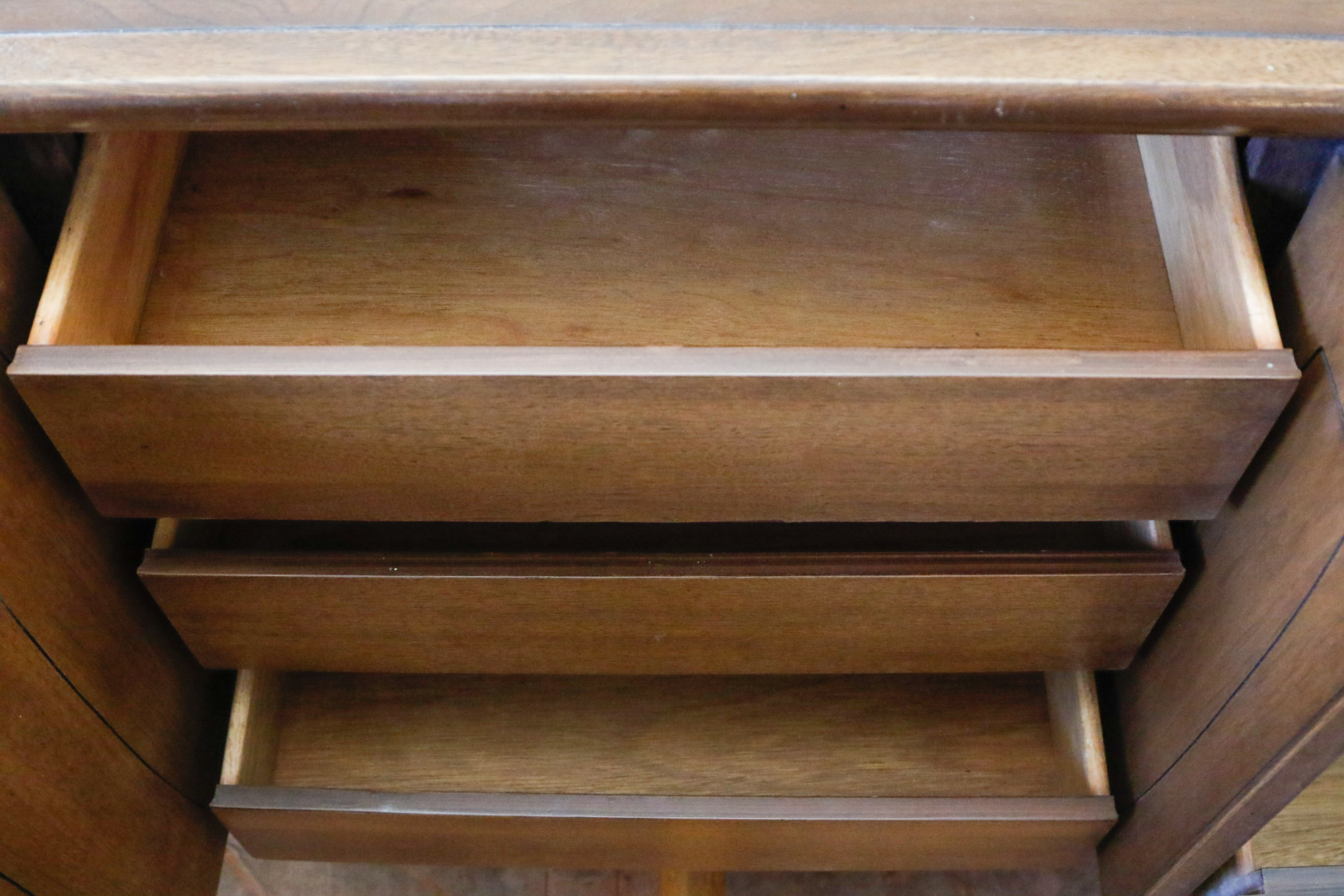 Broyhill Emphasis Collection Dresser with Mirror