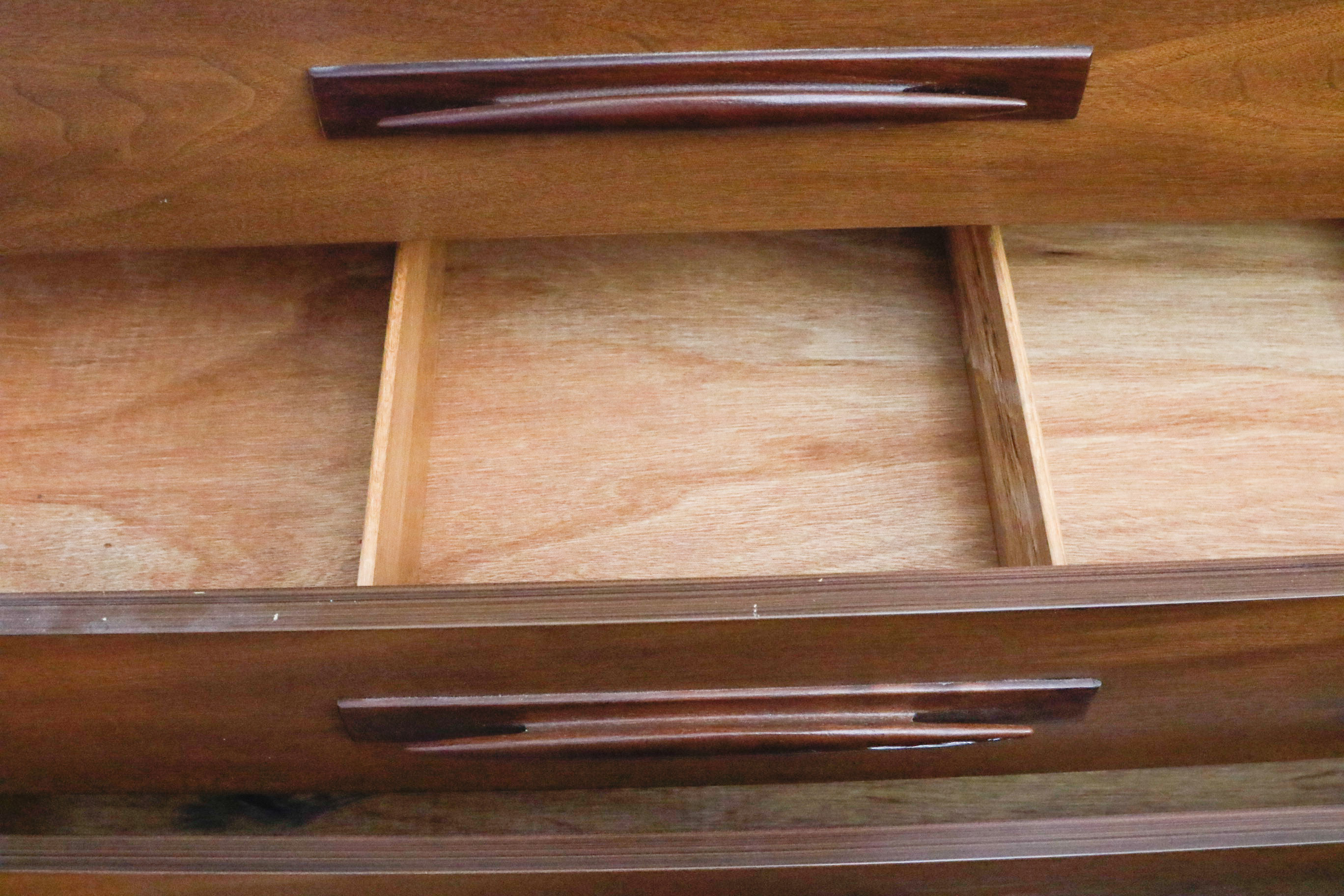 Broyhill Emphasis Collection Chest of Drawers and Nightstand