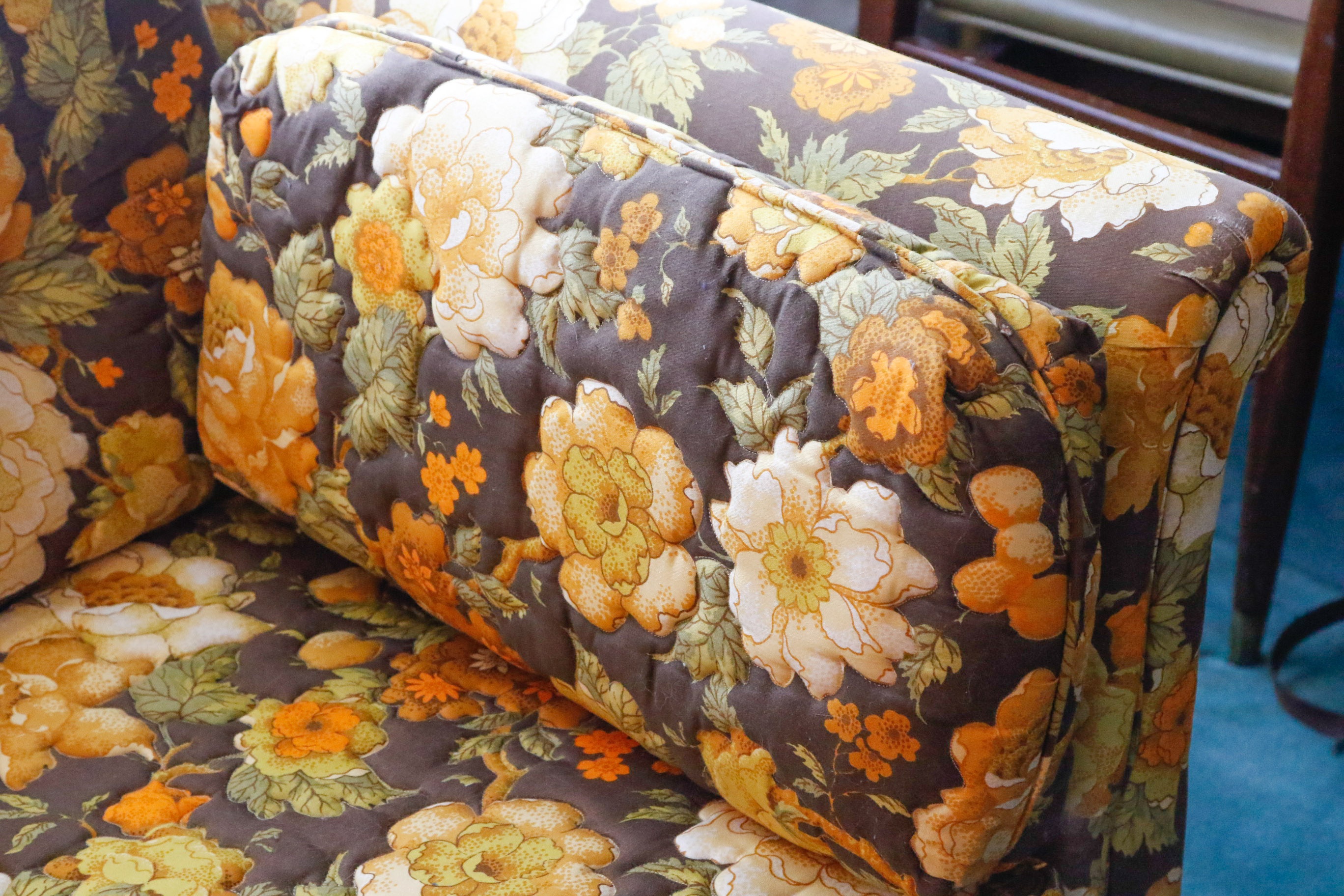 Vintage Franklin Furniture Co. Floral Upholstered Sofa