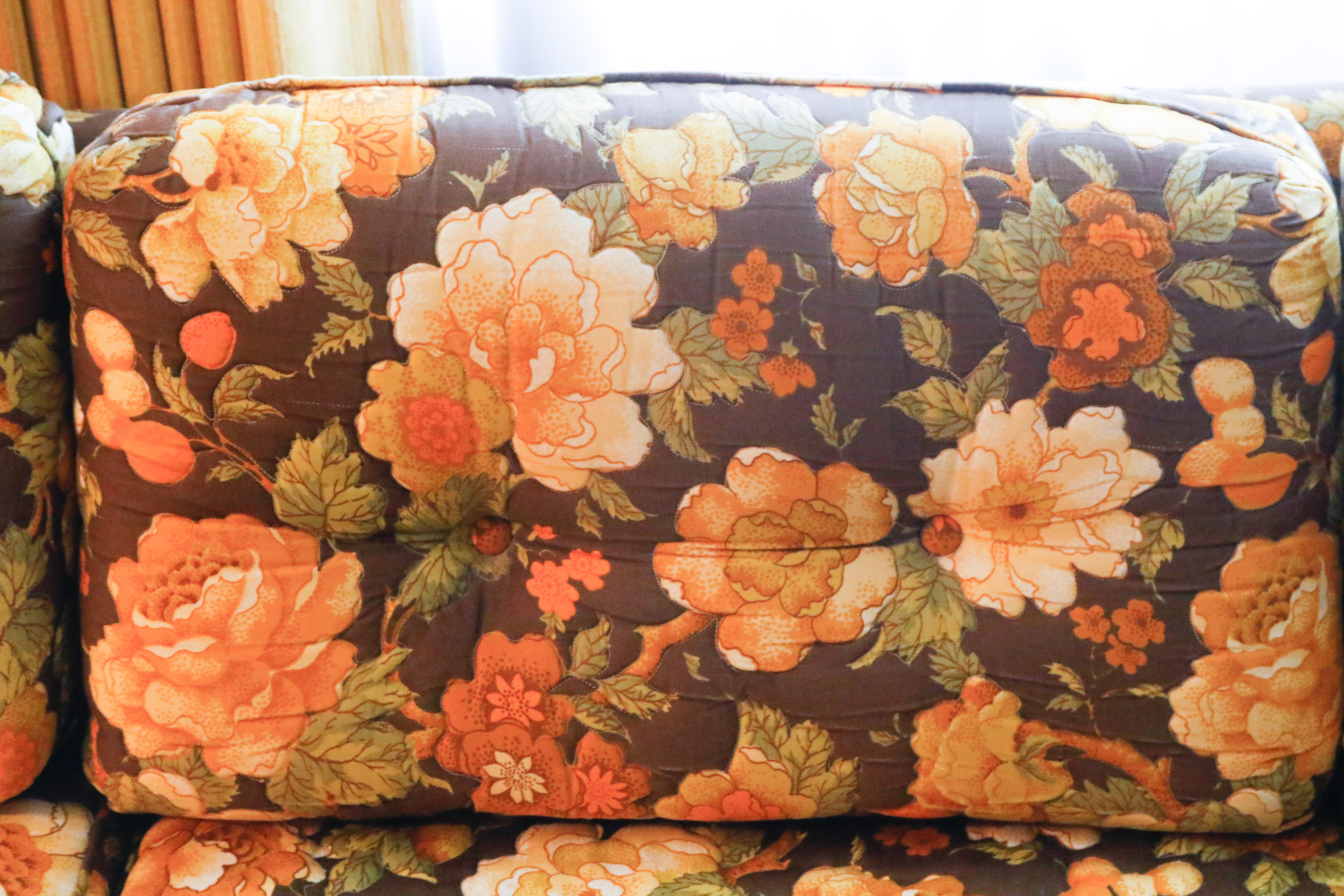 Vintage Franklin Furniture Co. Floral Upholstered Sofa