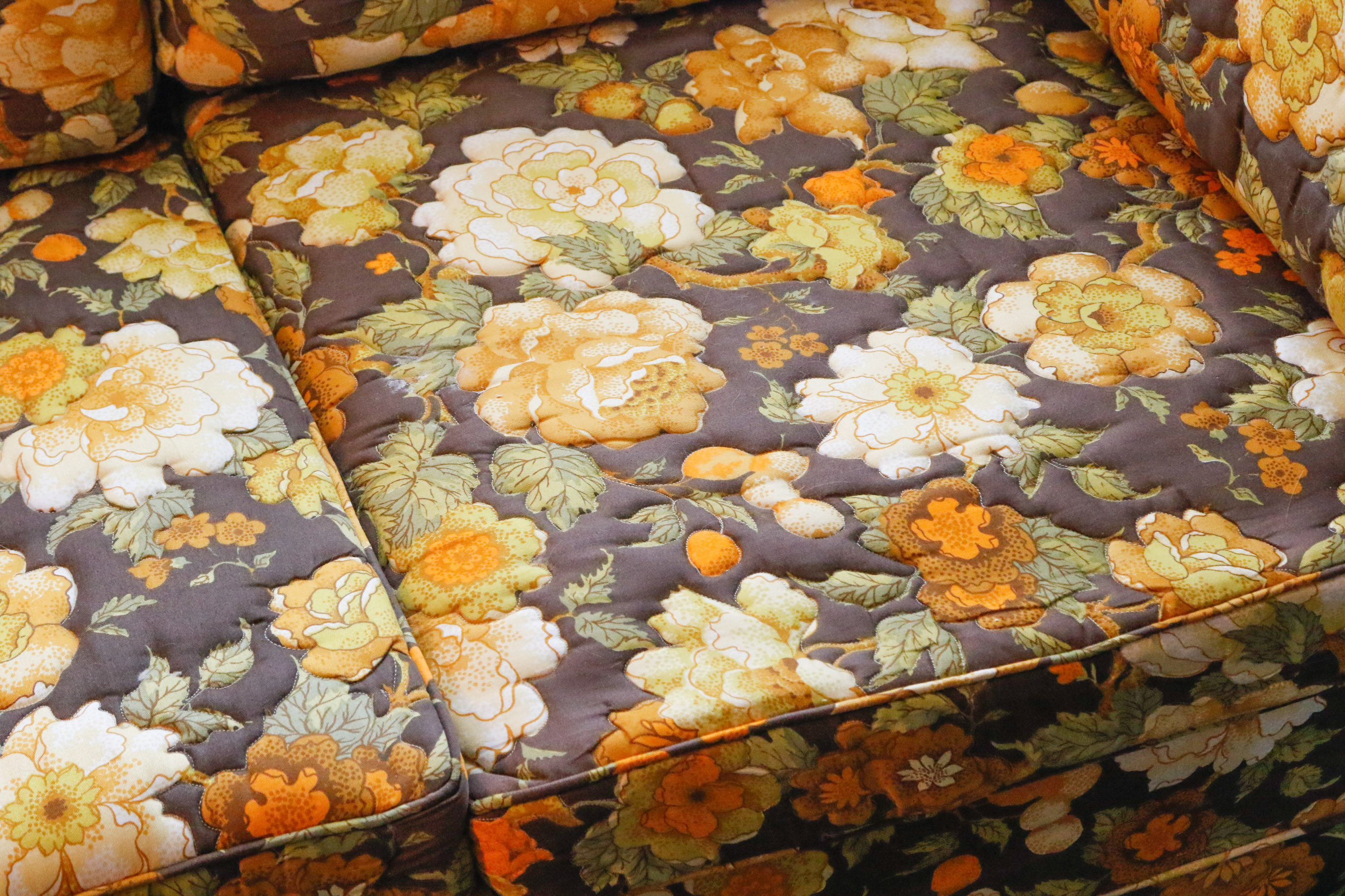 Vintage Franklin Furniture Co. Floral Upholstered Sofa
