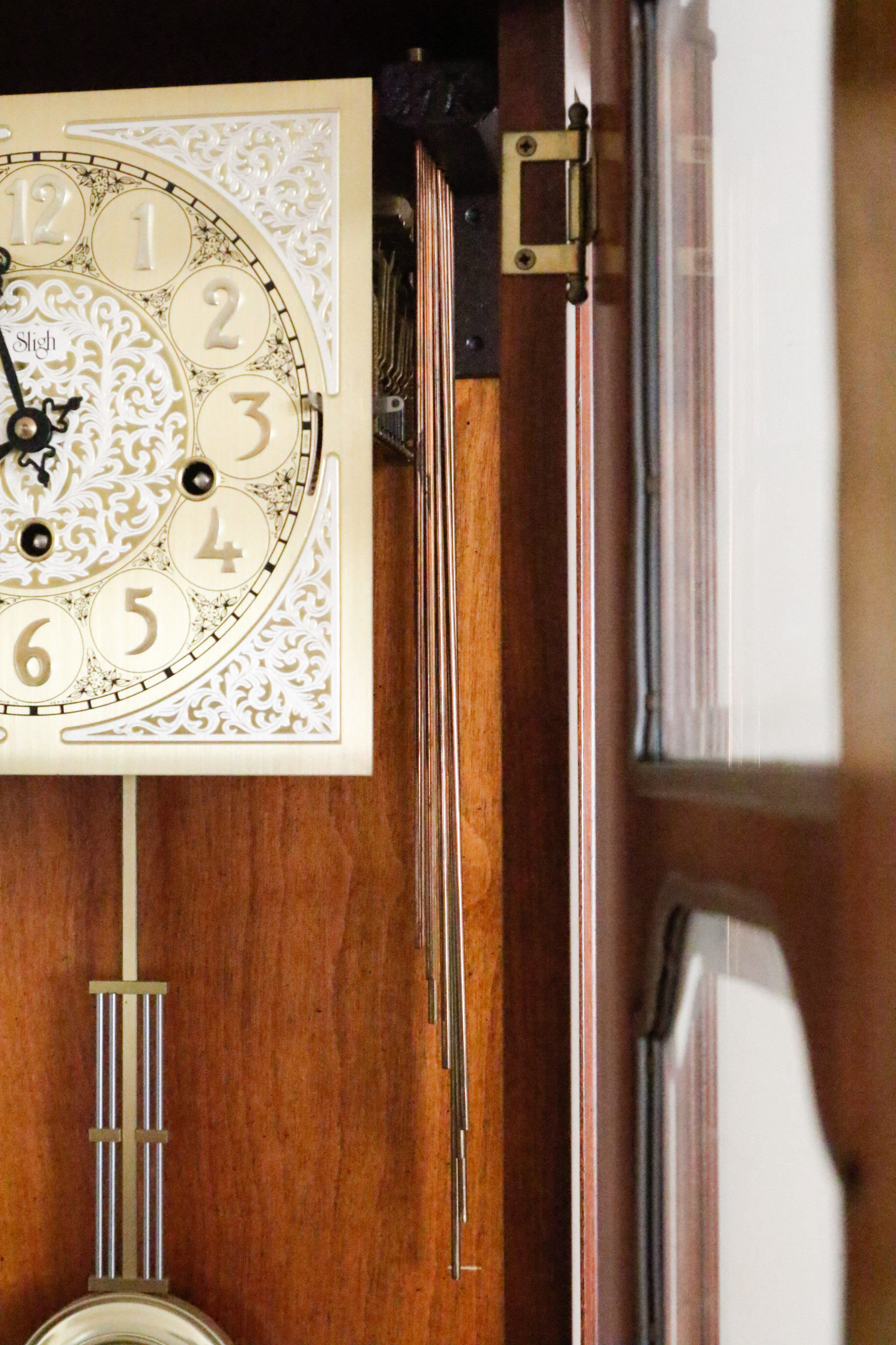 Sligh Clock Co. Chiming Wall Clock