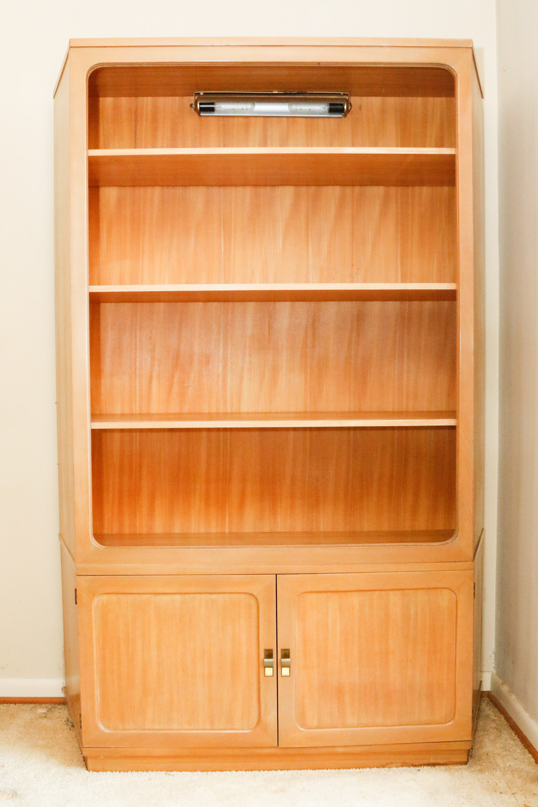 Edward Wormley for Drexel "Precedent" China Cabinet