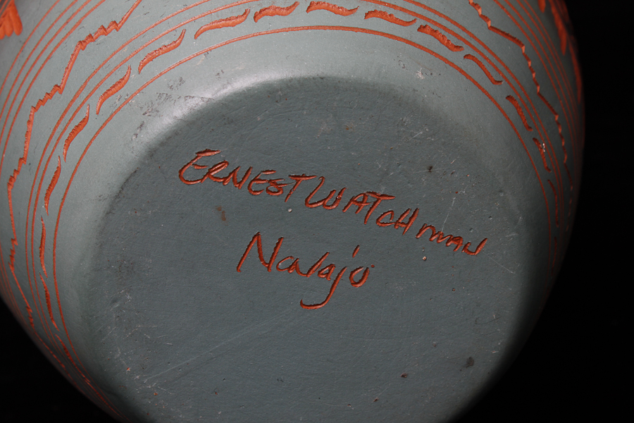 Native American Navajo Pottery