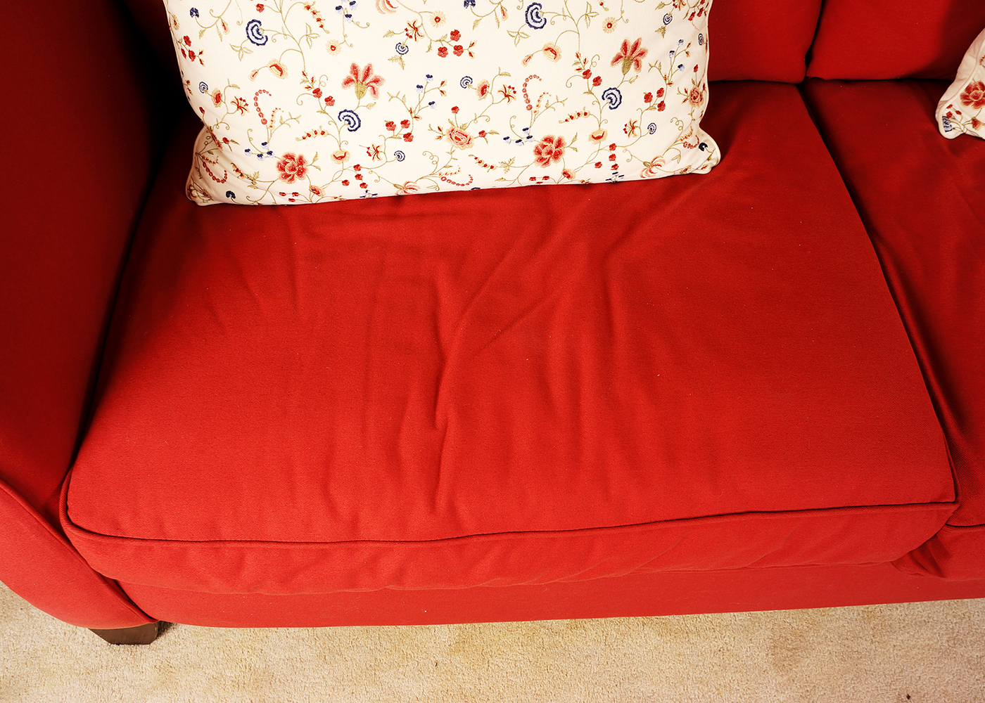 Alan White Blended Cotton Red Felt Sofa