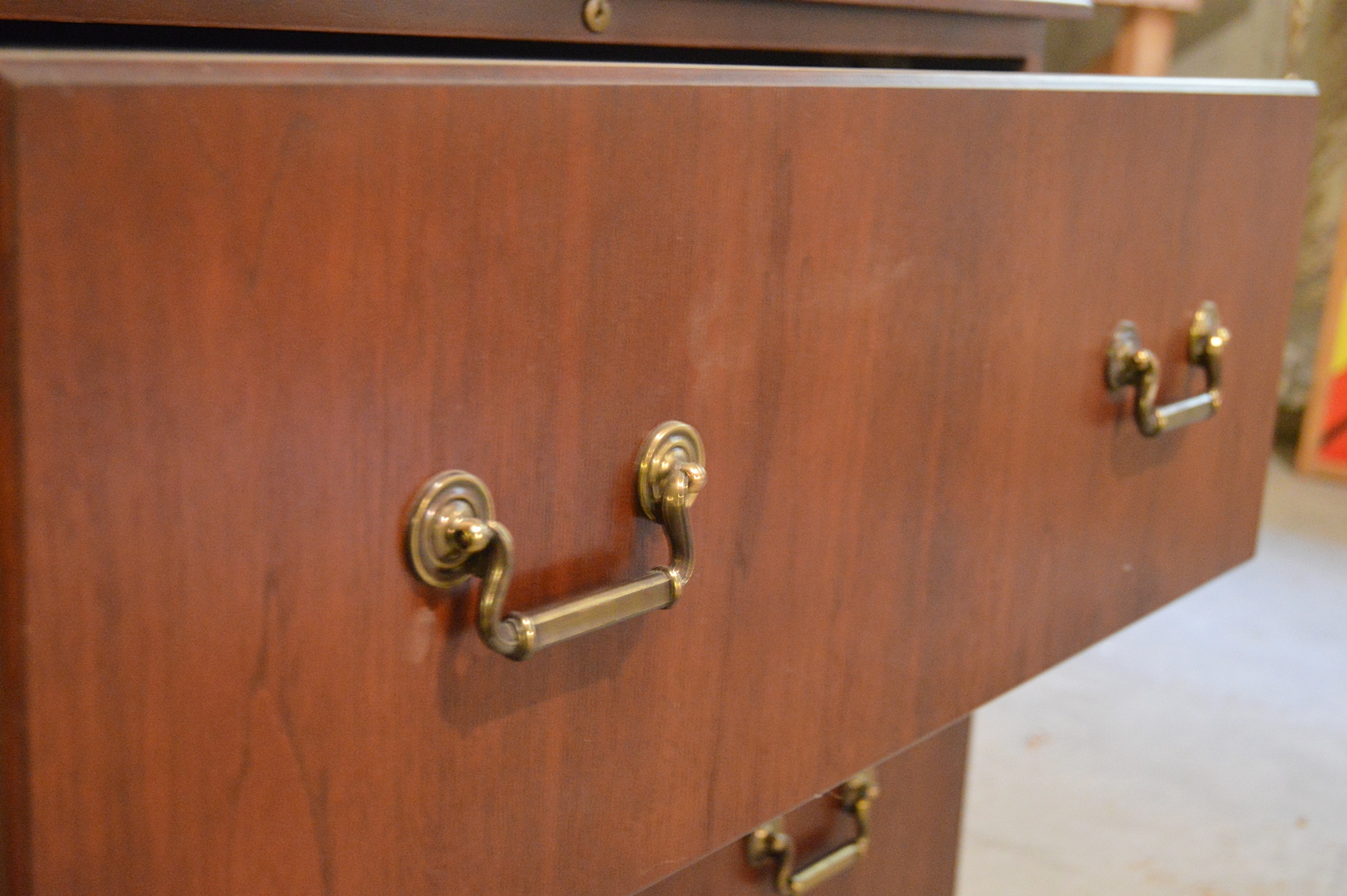 Traditional Mahogany Two-Drawer Lateral File Cabinet
