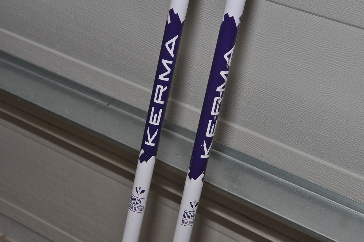 Solomon F2 Downhill Skis with Poles and Bag