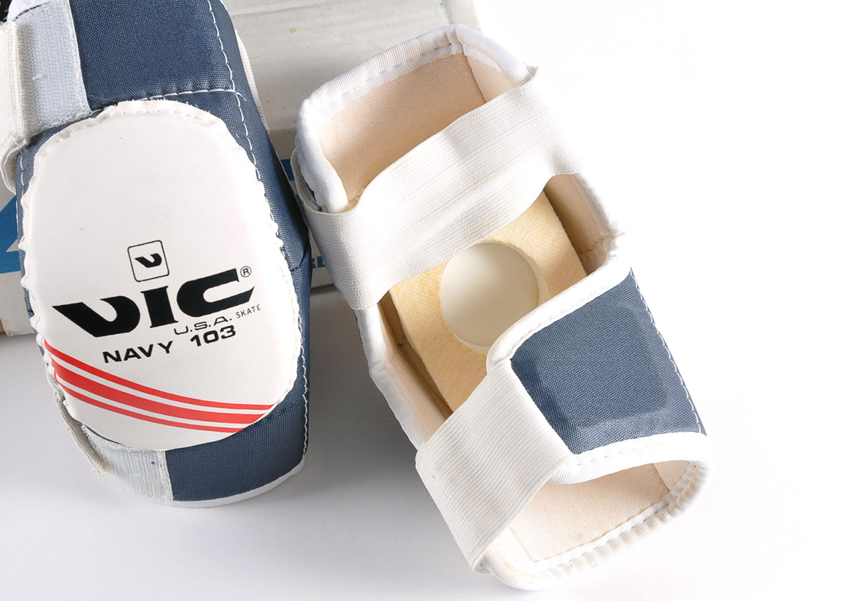 Graf Ice Hockey Skates, Gloves and Pads